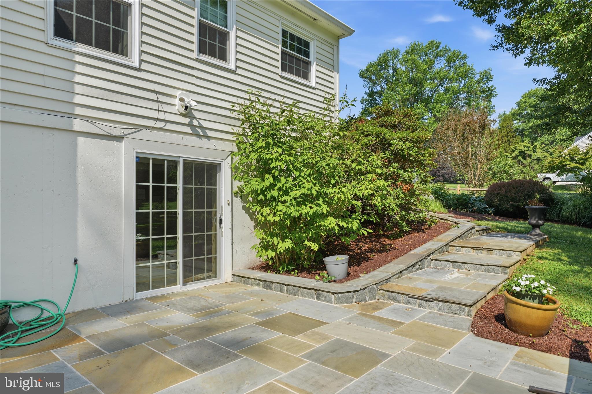 ANCIENT OAK - Residential