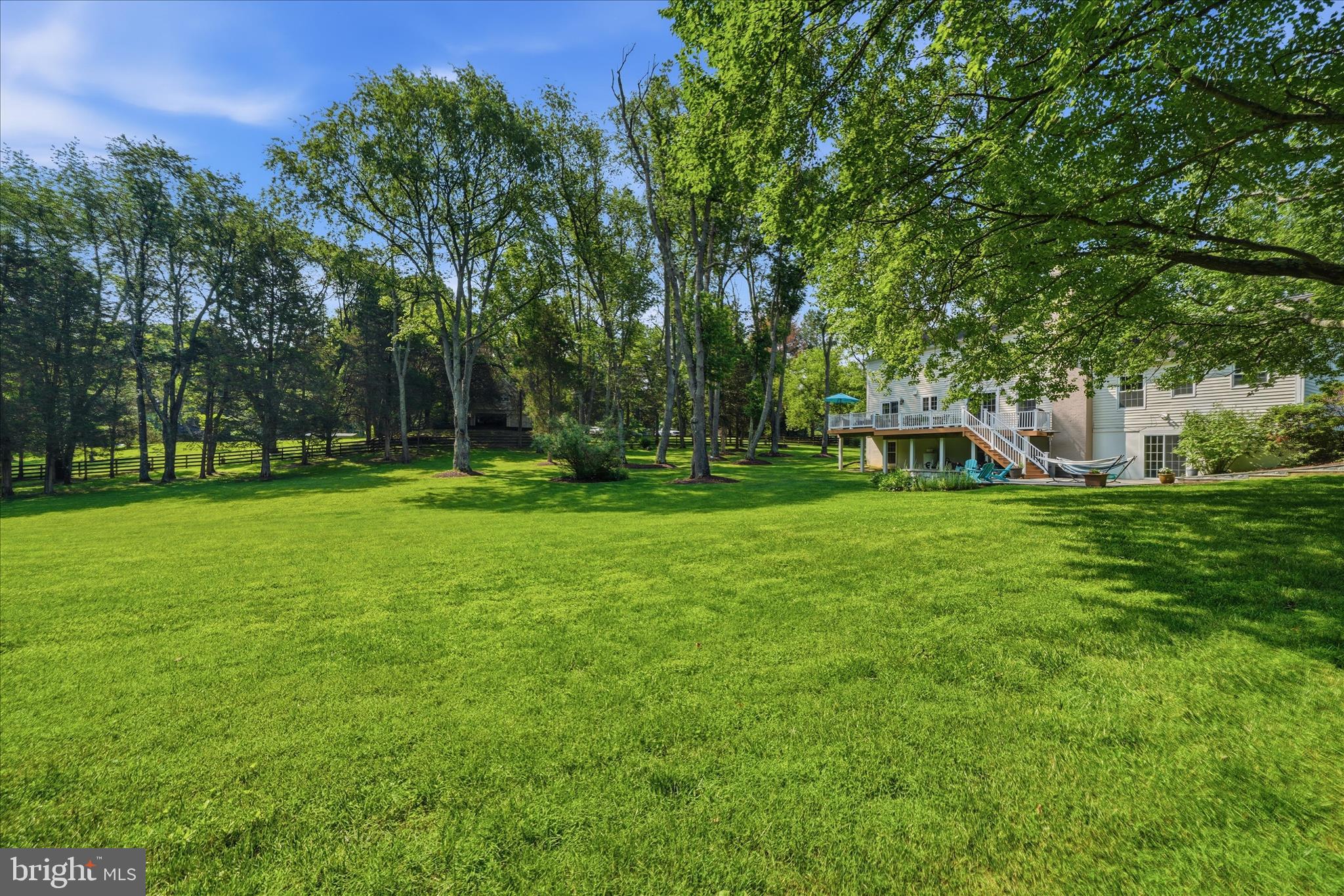 ANCIENT OAK - Residential