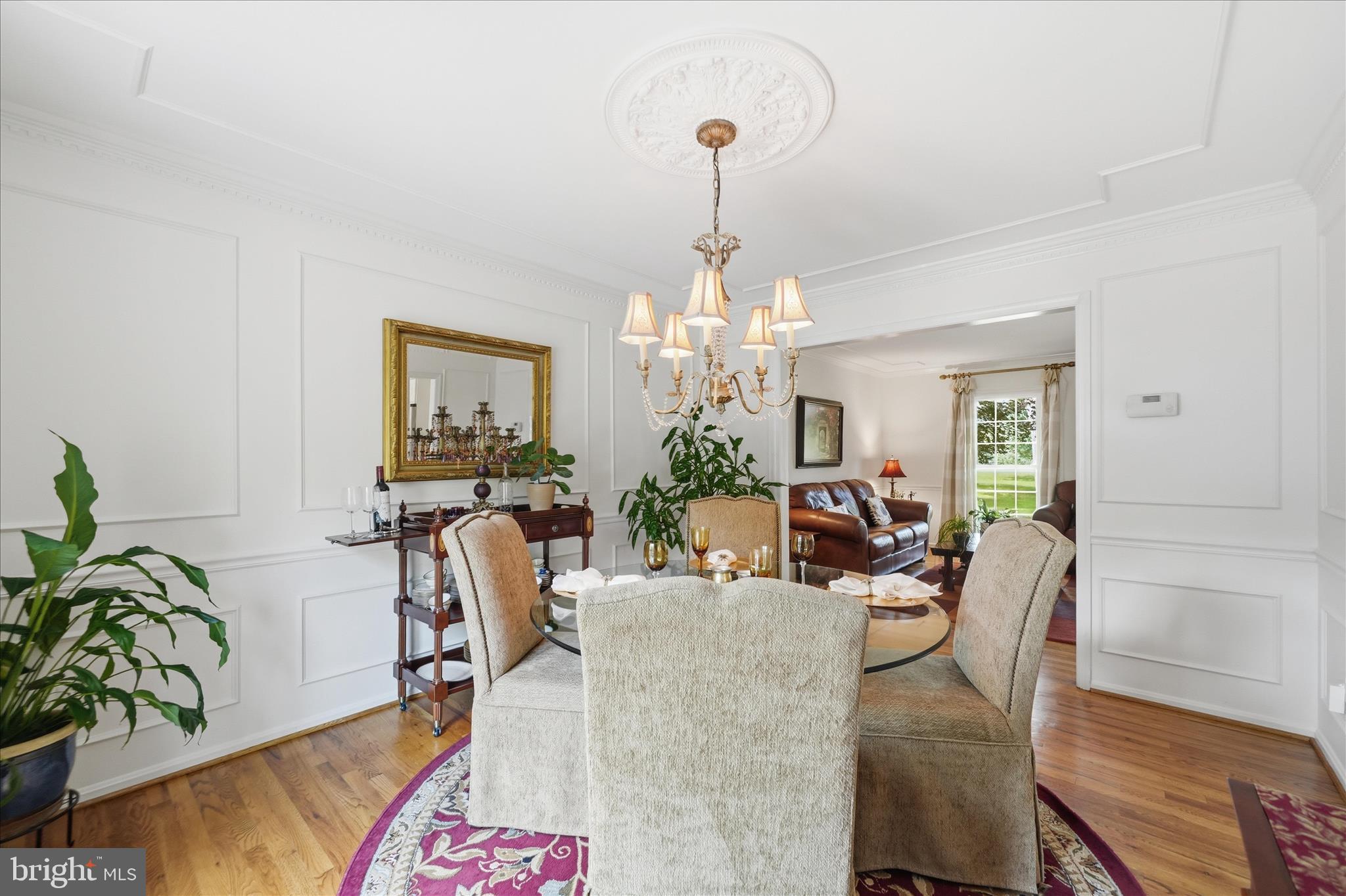 ANCIENT OAK - Residential