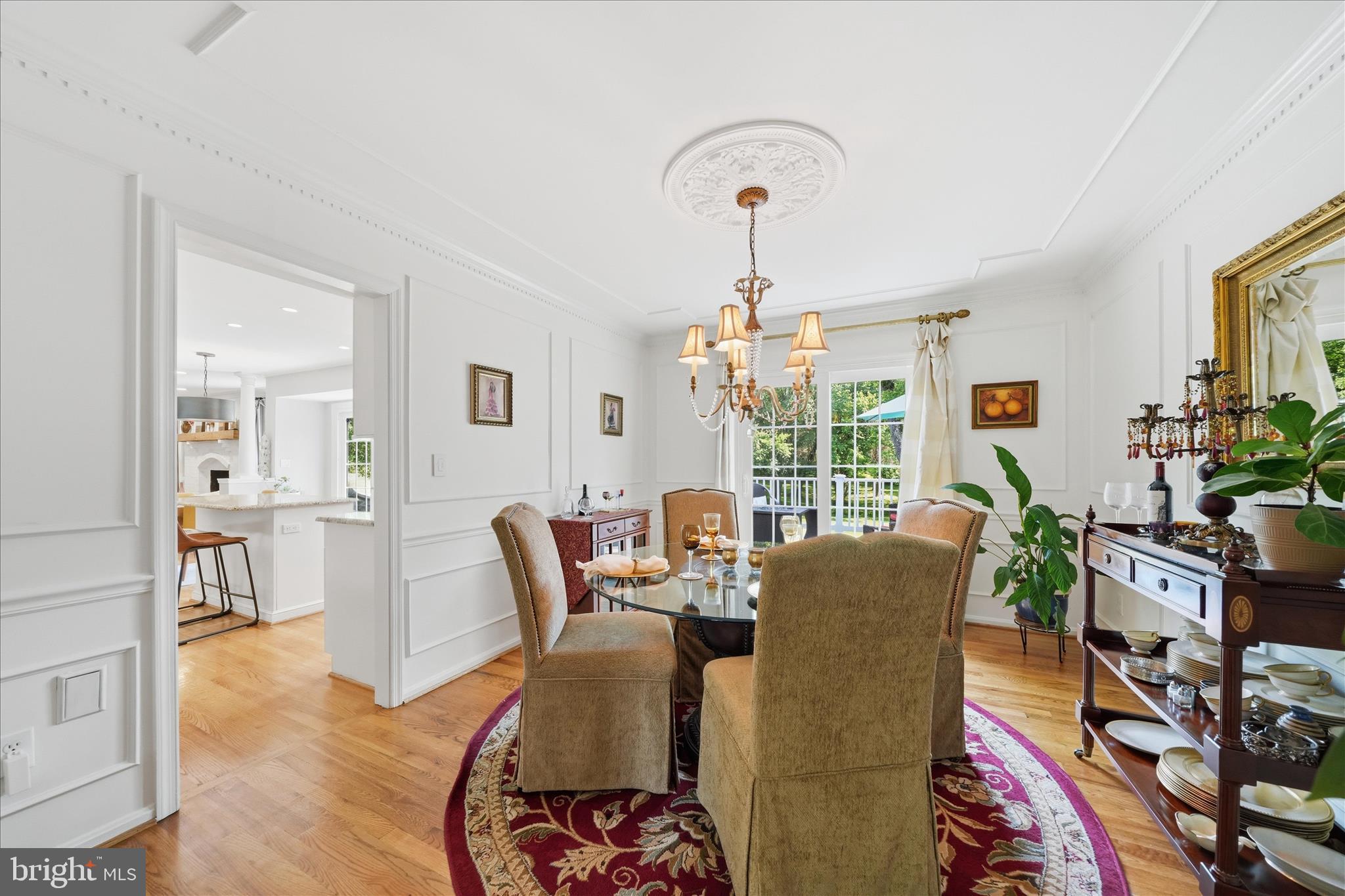 ANCIENT OAK - Residential