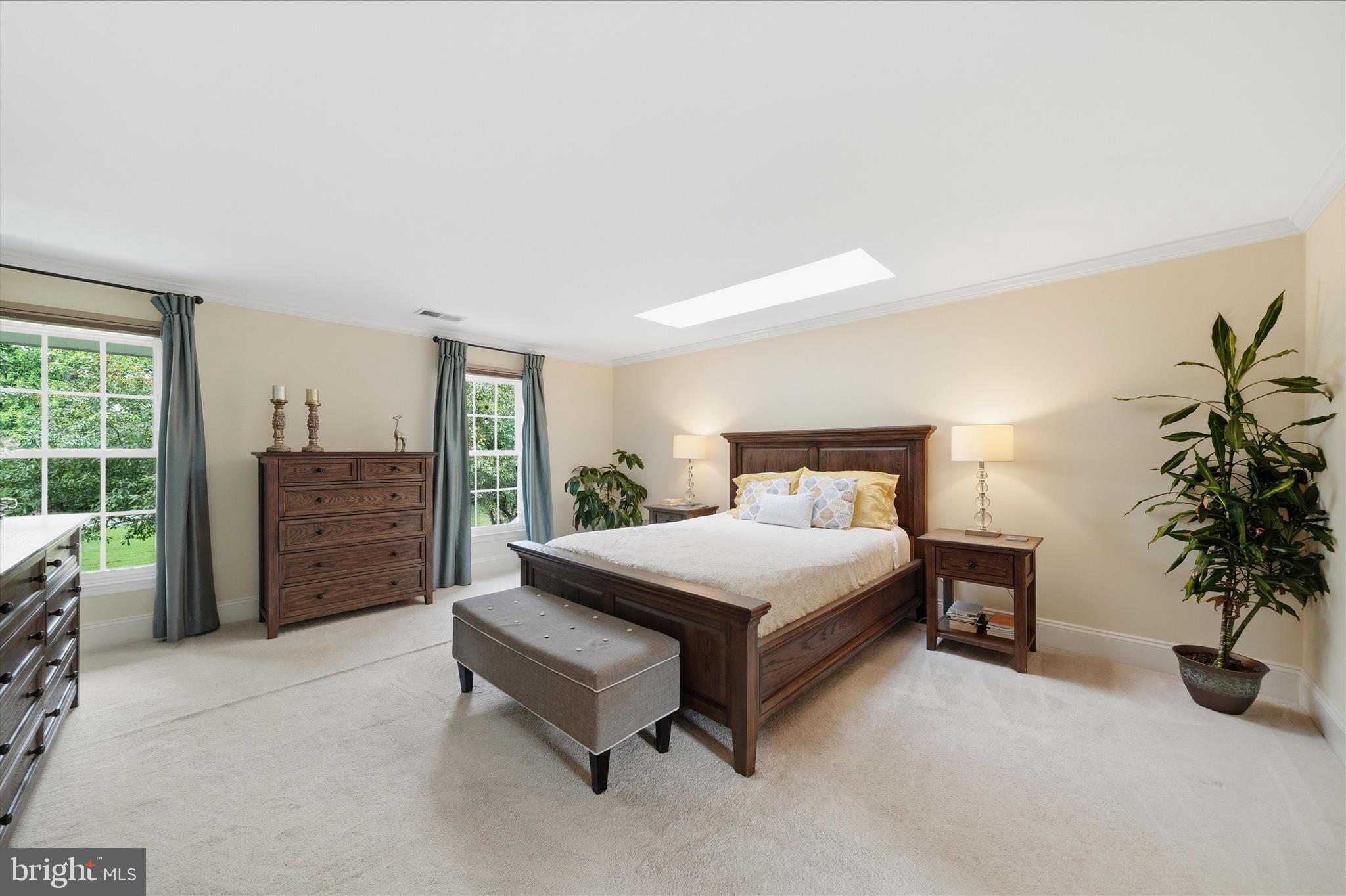 ANCIENT OAK - Residential