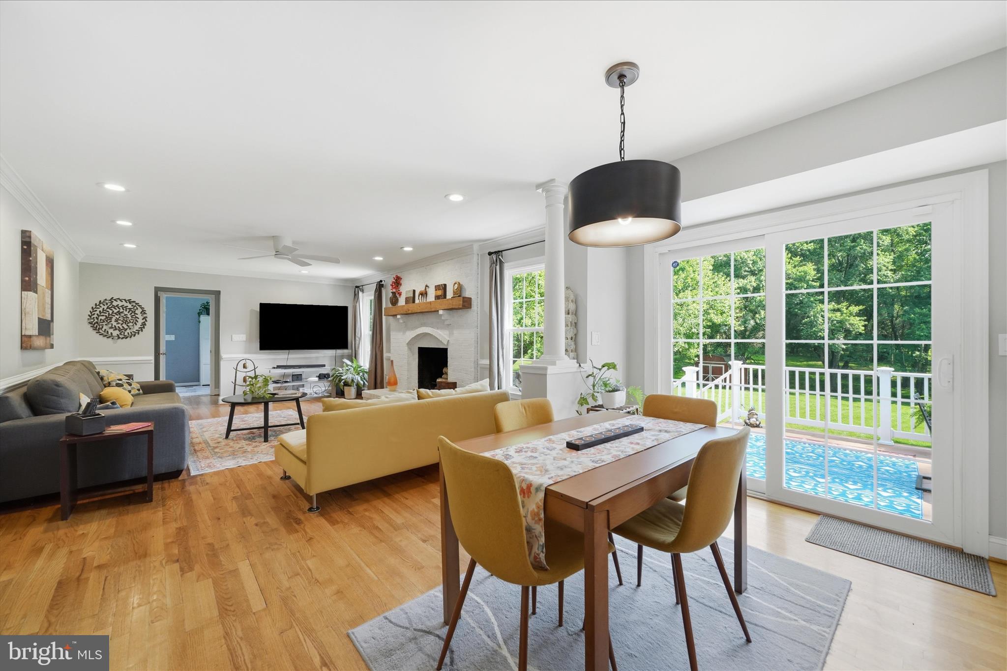 ANCIENT OAK - Residential