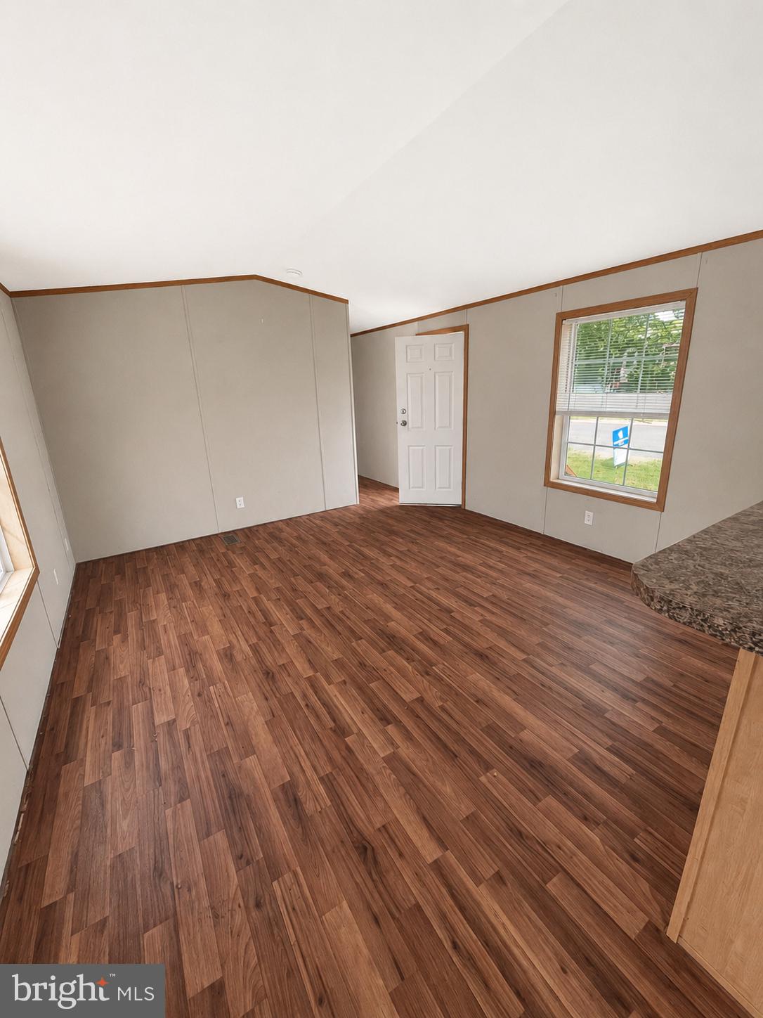 THUNDERBIRD TERRACE - Residential