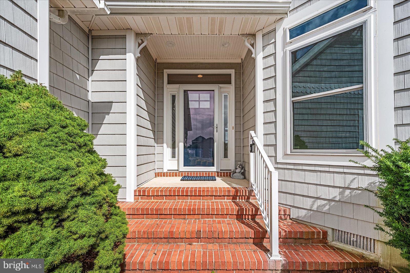 CAINE KEYS II - Residential