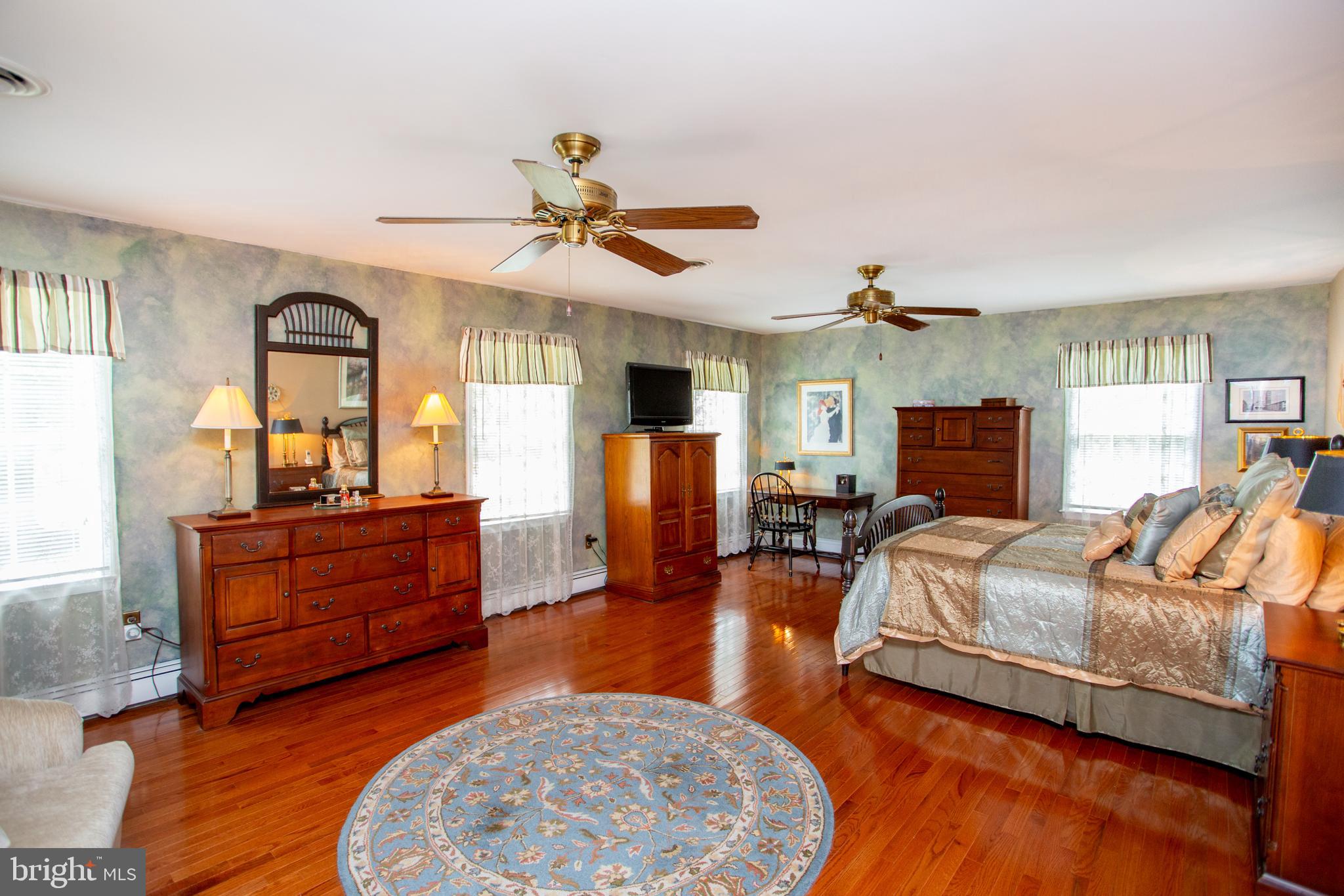 STANWOOD FARMS - Residential