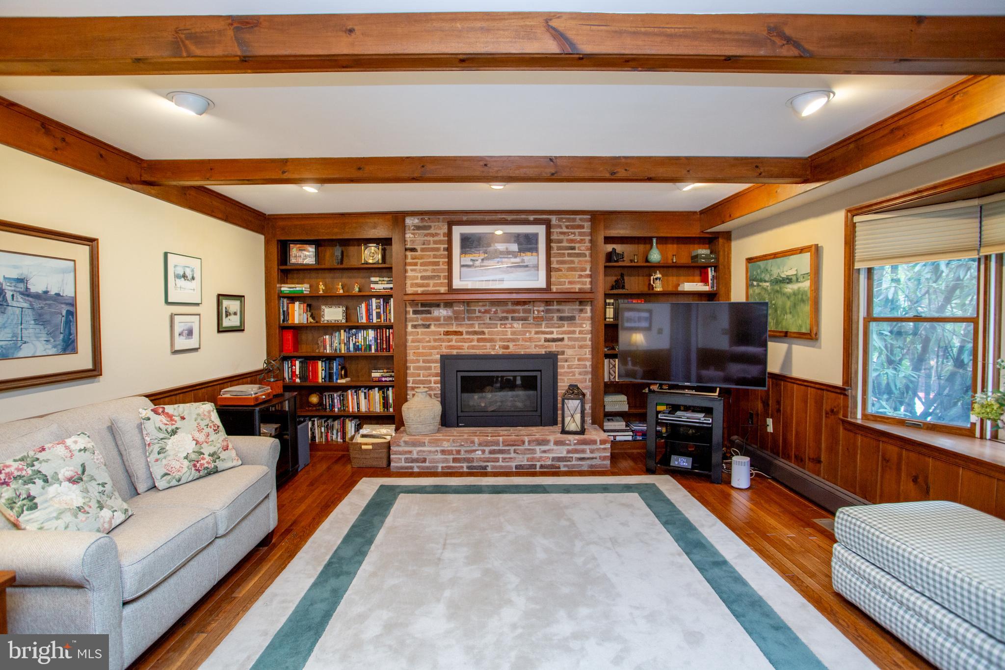 STANWOOD FARMS - Residential