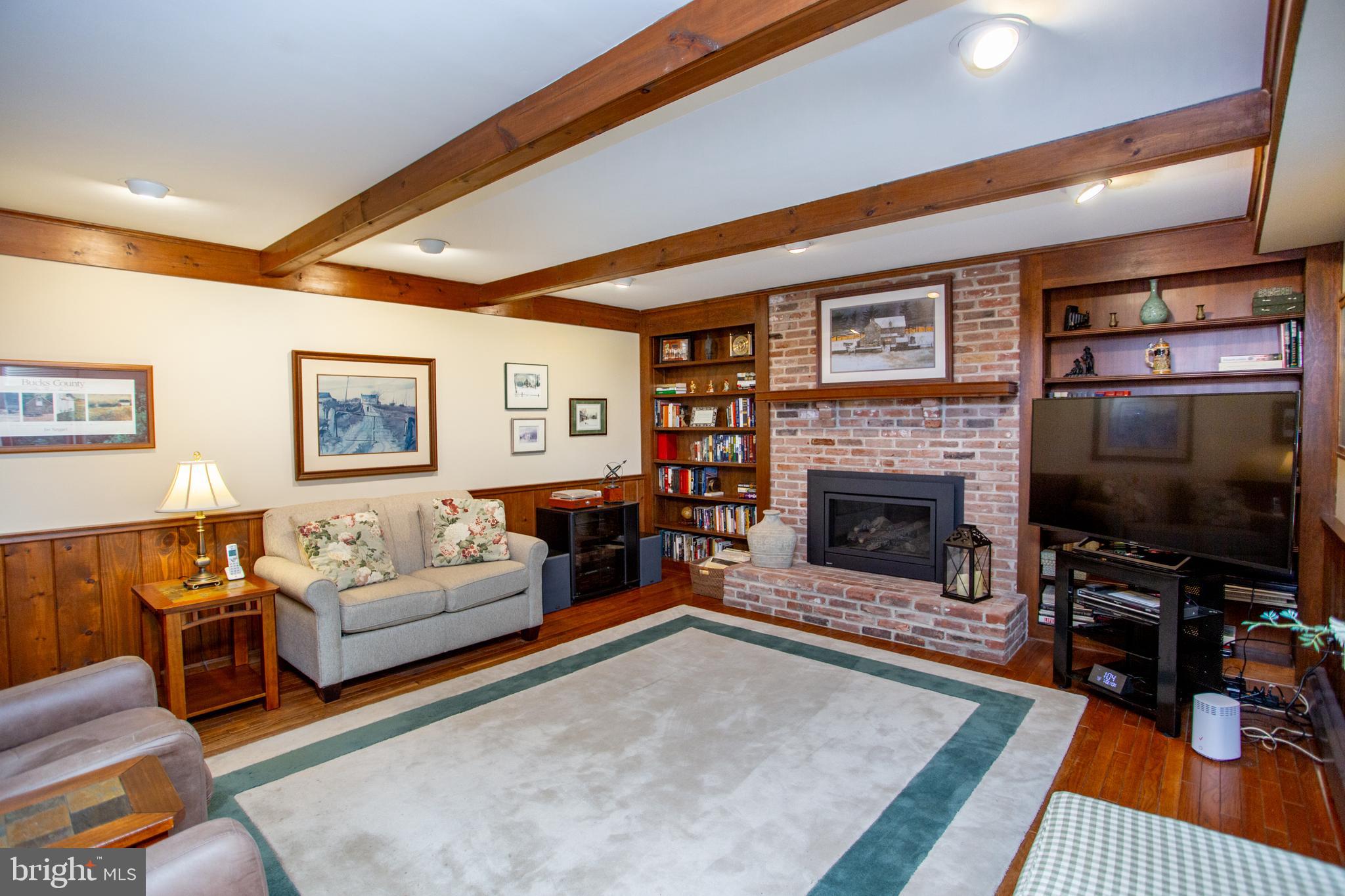 STANWOOD FARMS - Residential