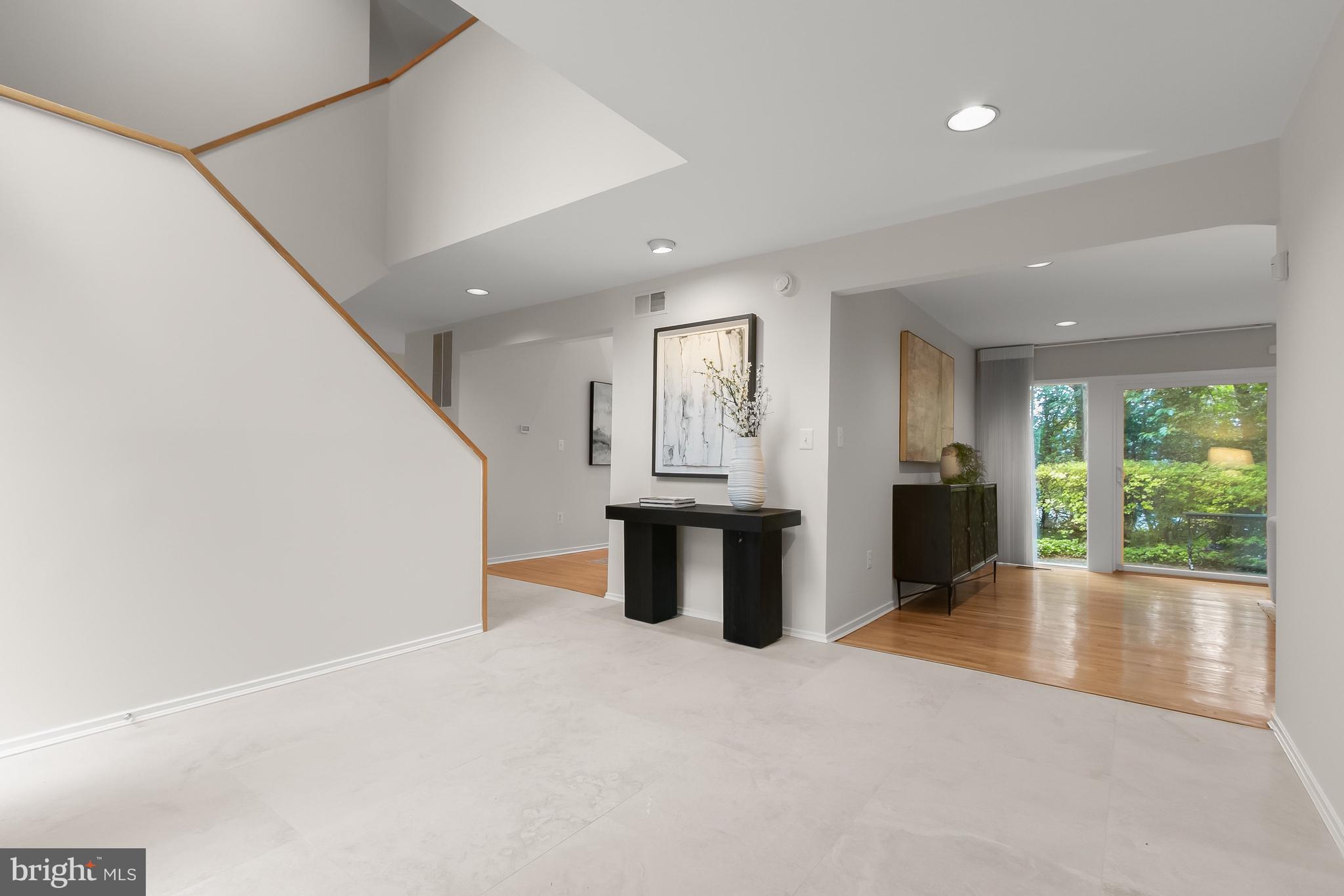 BEDFORDSHIRE - Residential