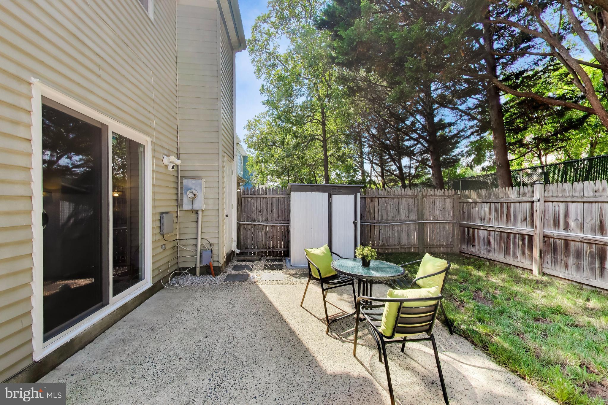 LEE LANDING PARK - Residential