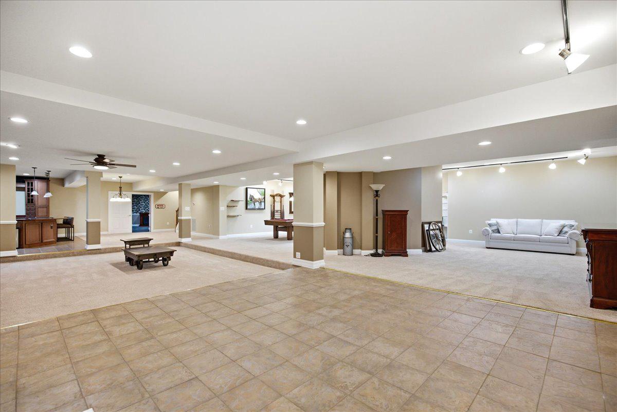 CALVERT CROSSING - Residential