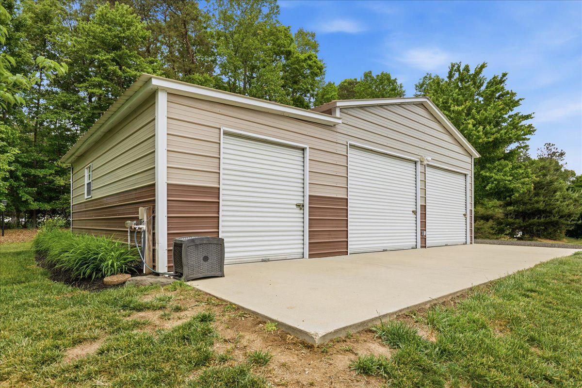 CALVERT CROSSING - Residential