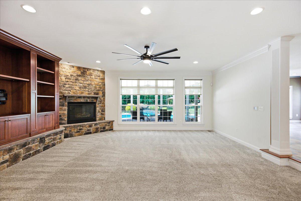 CALVERT CROSSING - Residential
