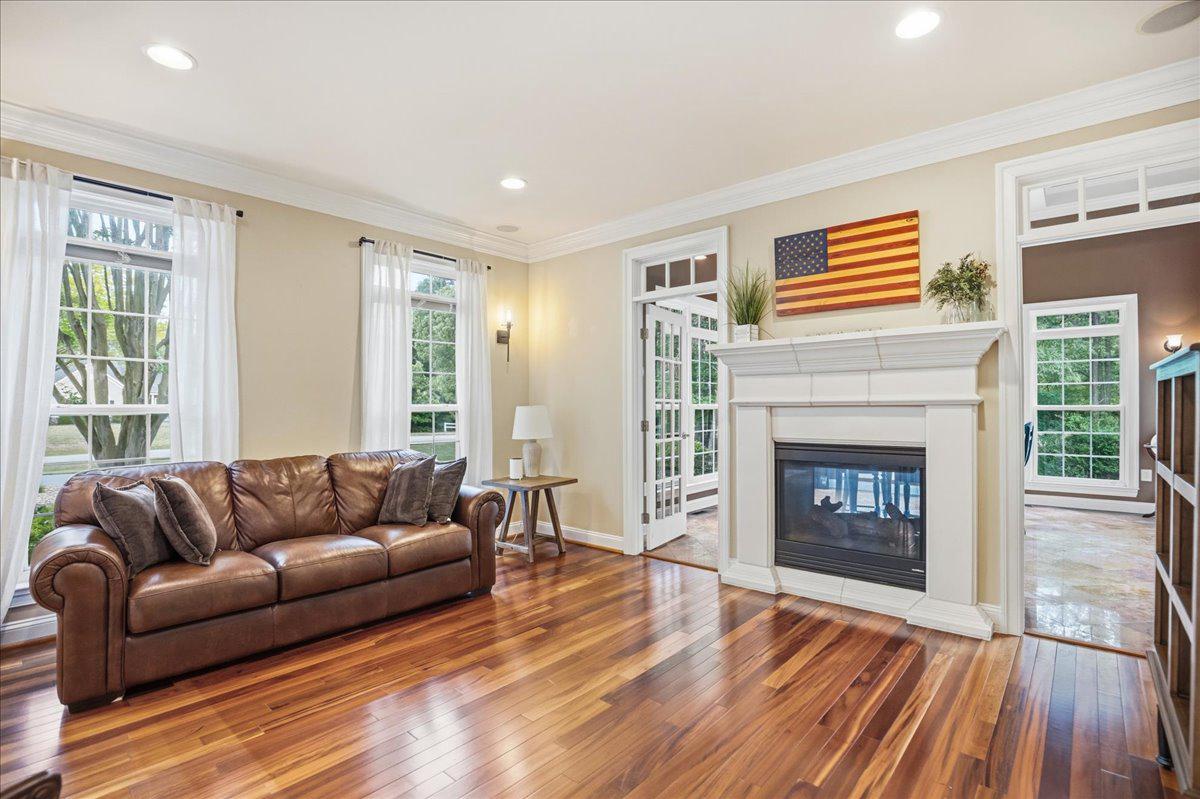 CALVERT CROSSING - Residential