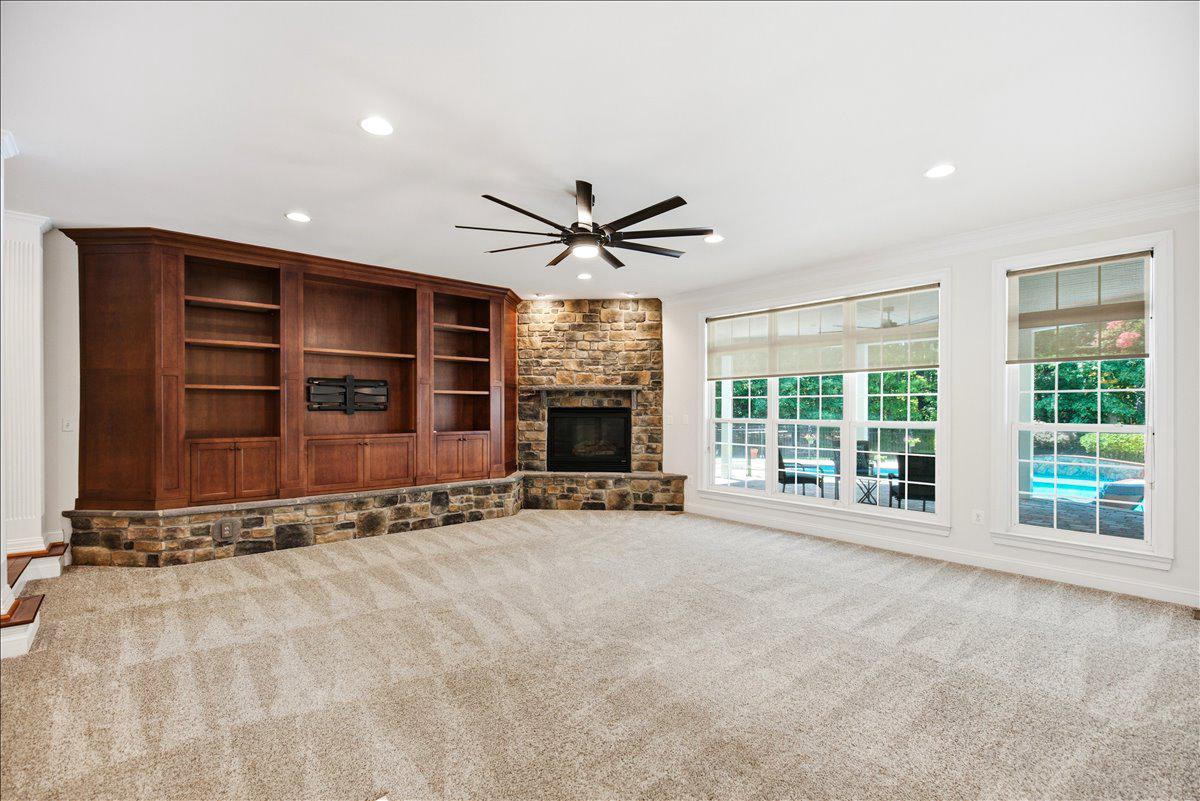 CALVERT CROSSING - Residential
