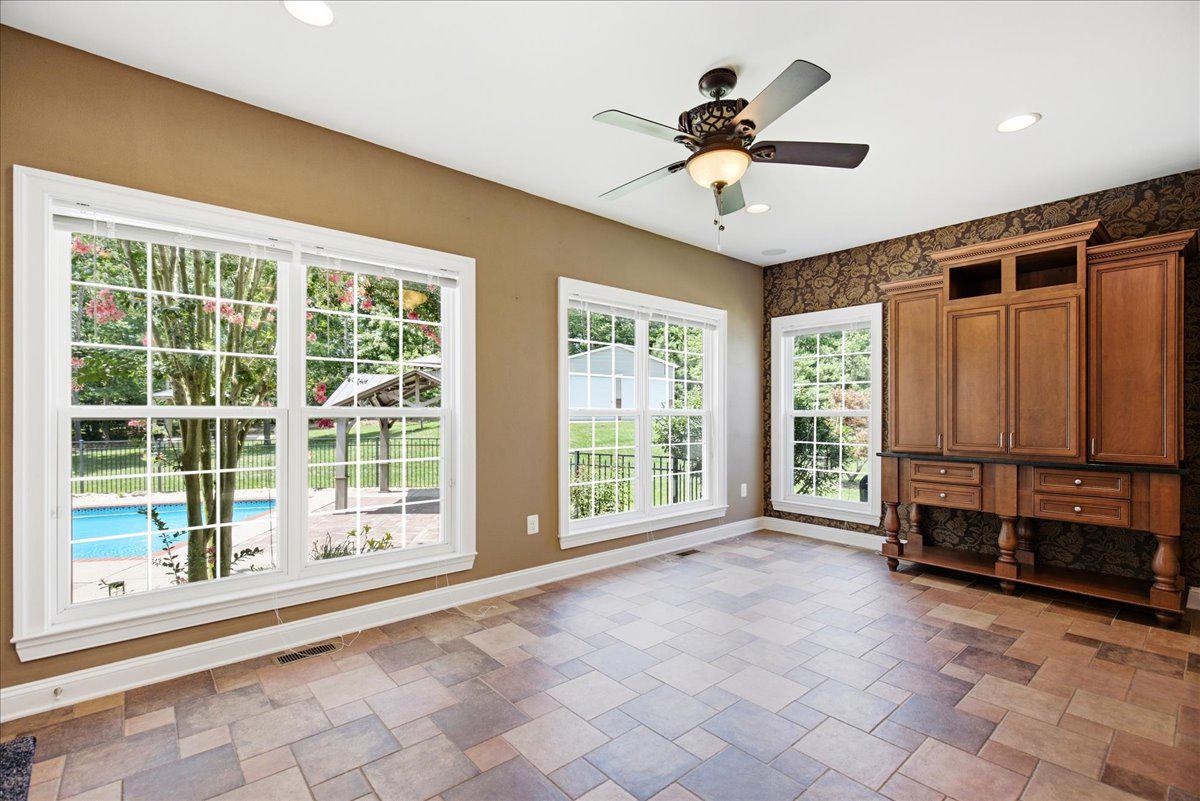 CALVERT CROSSING - Residential