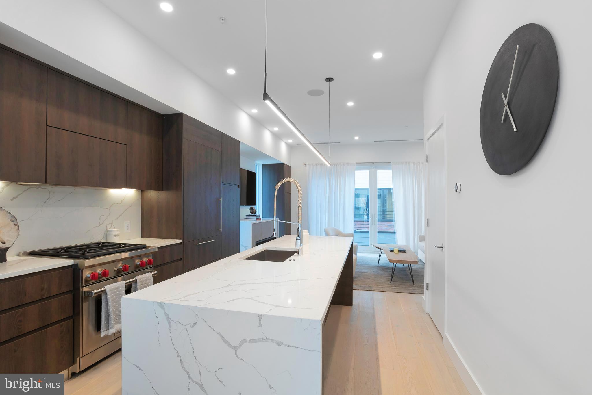 SOCIETY HILL - Residential