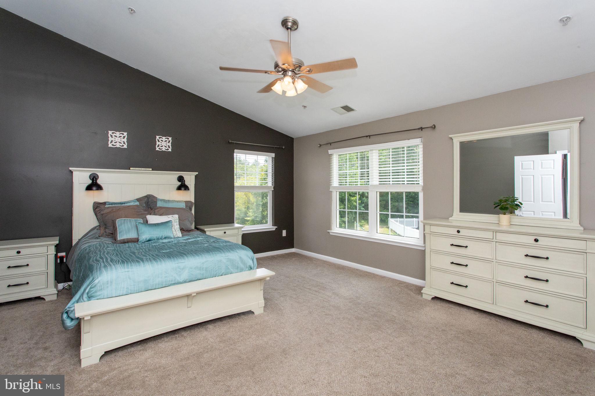 OAK TREE LANDING - Residential