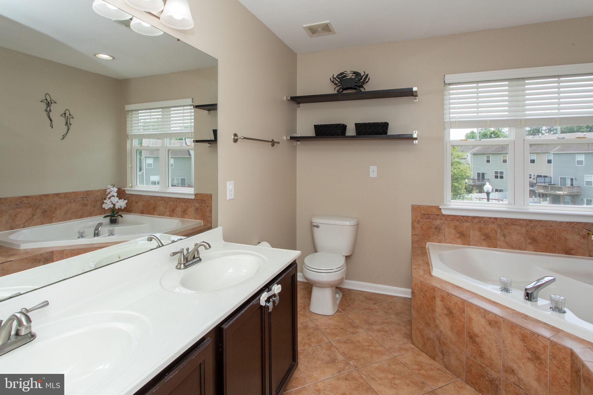 OAK TREE LANDING - Residential