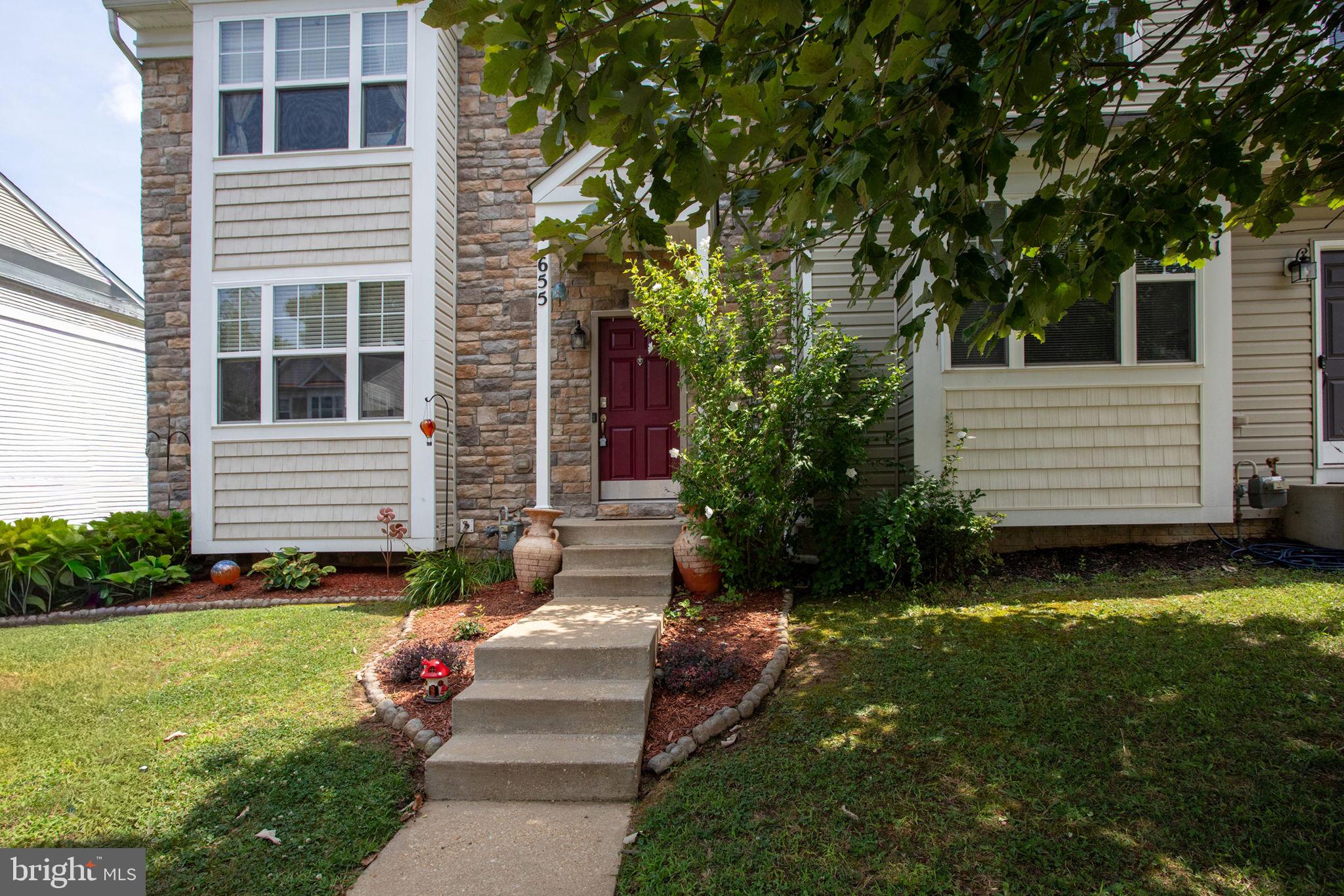 OAK TREE LANDING - Residential