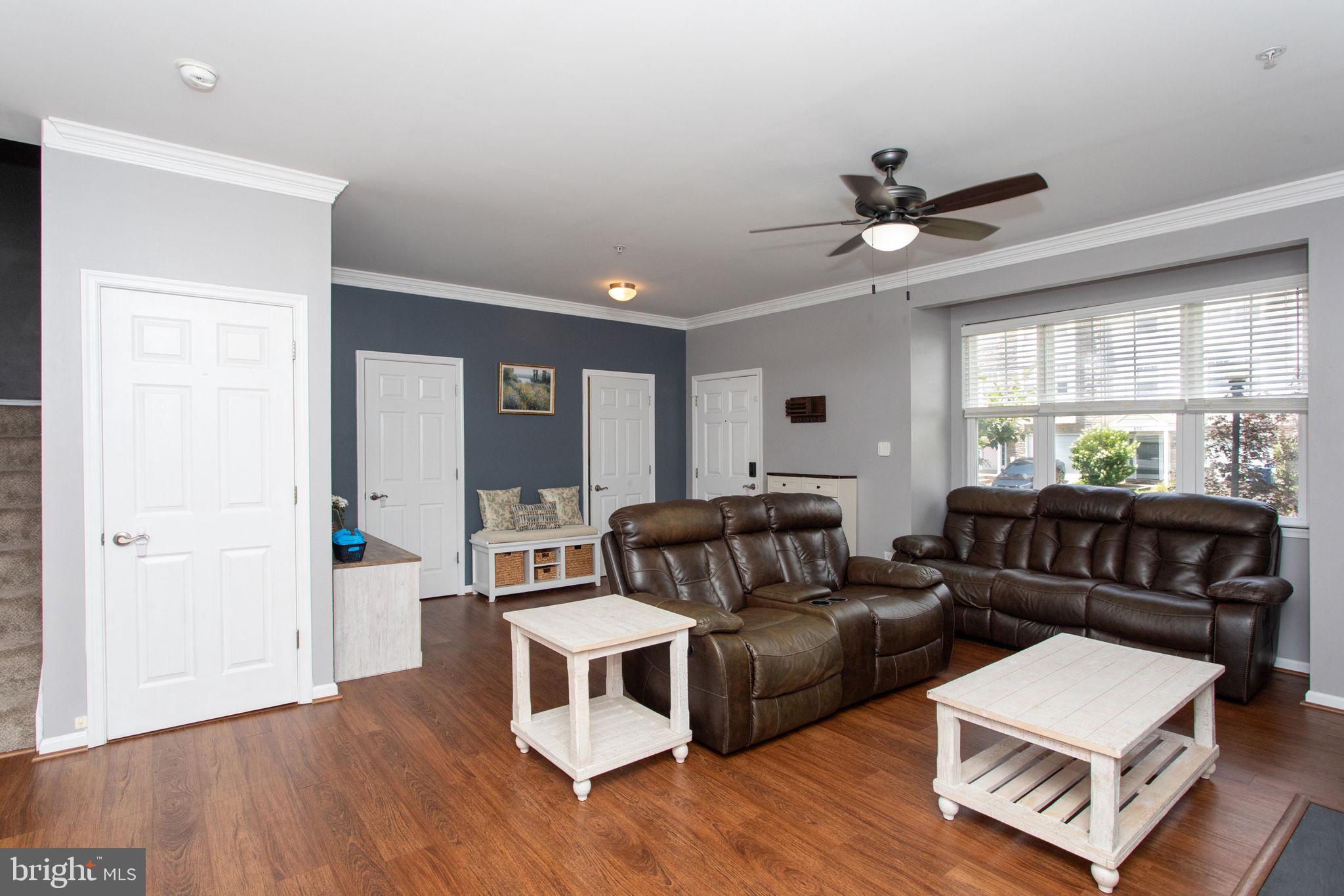 OAK TREE LANDING - Residential