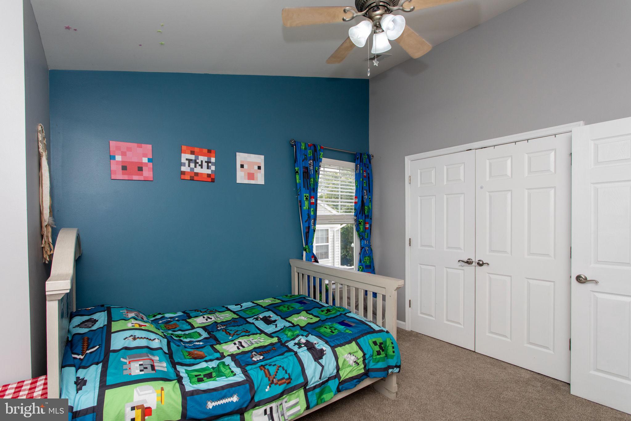 OAK TREE LANDING - Residential