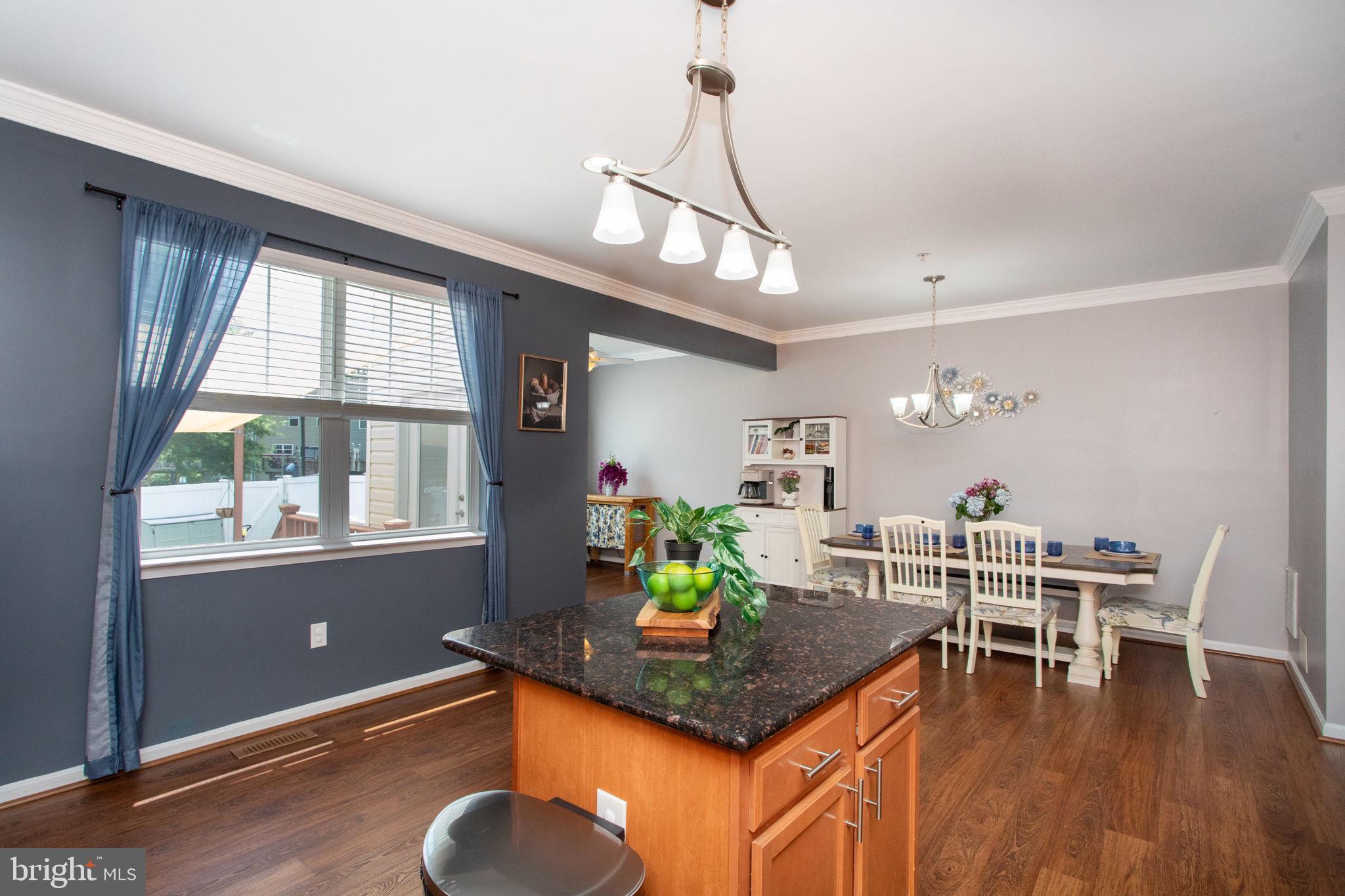 OAK TREE LANDING - Residential