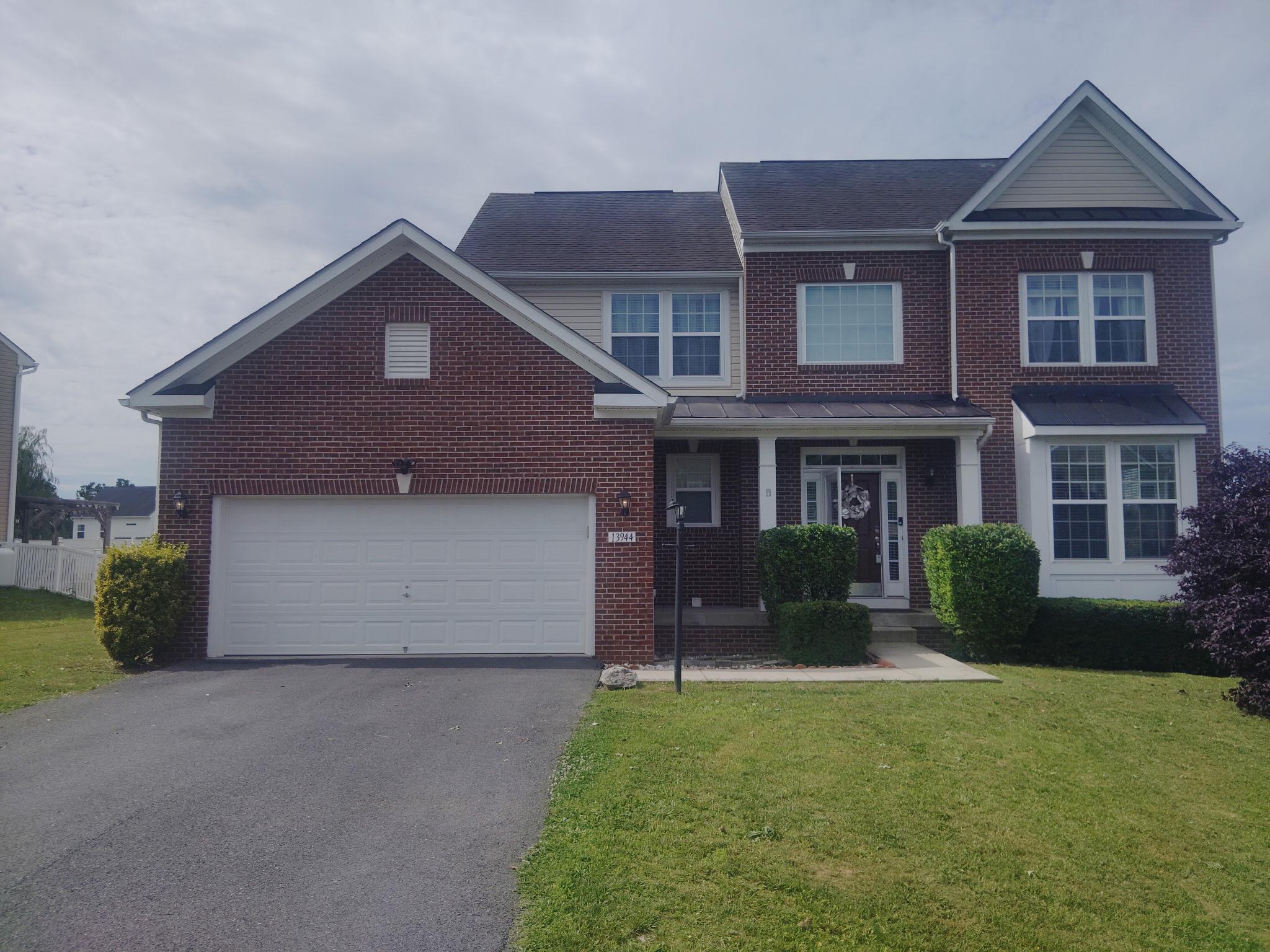 SENECA RIDGE - Residential