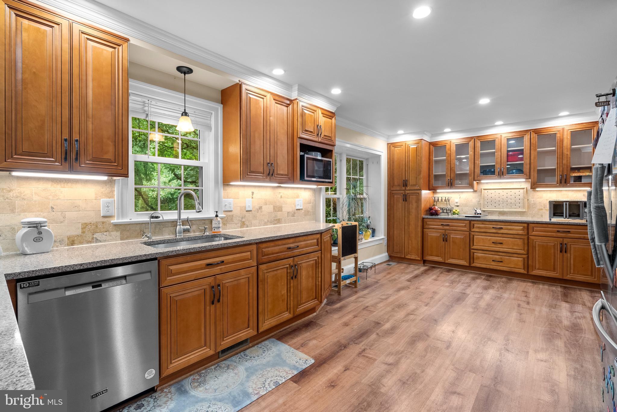 HALLMARK - Residential