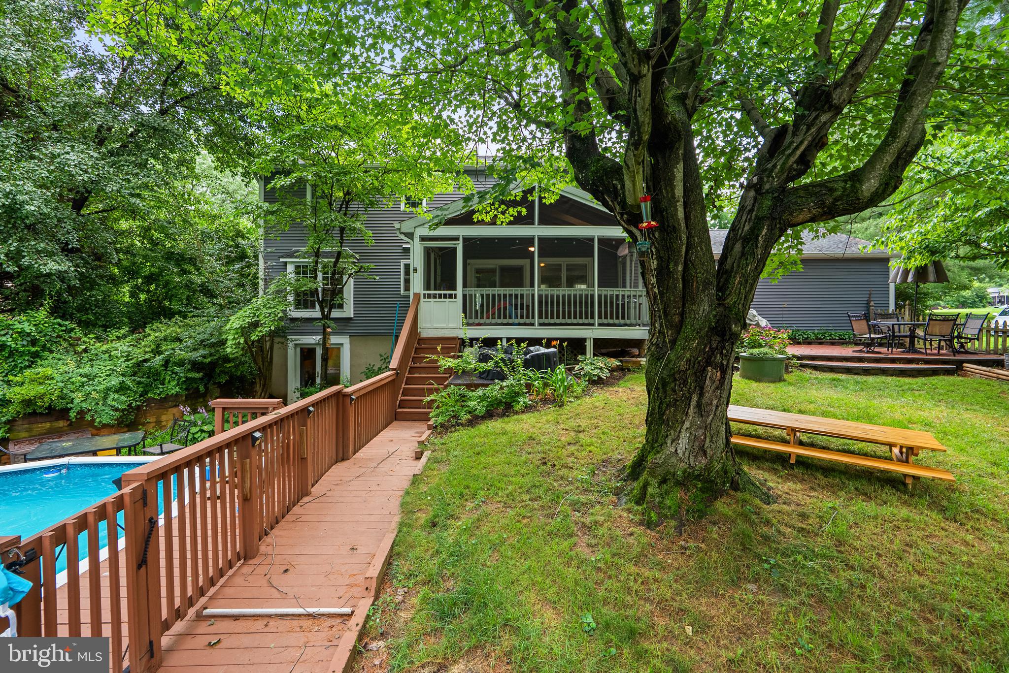 HALLMARK - Residential