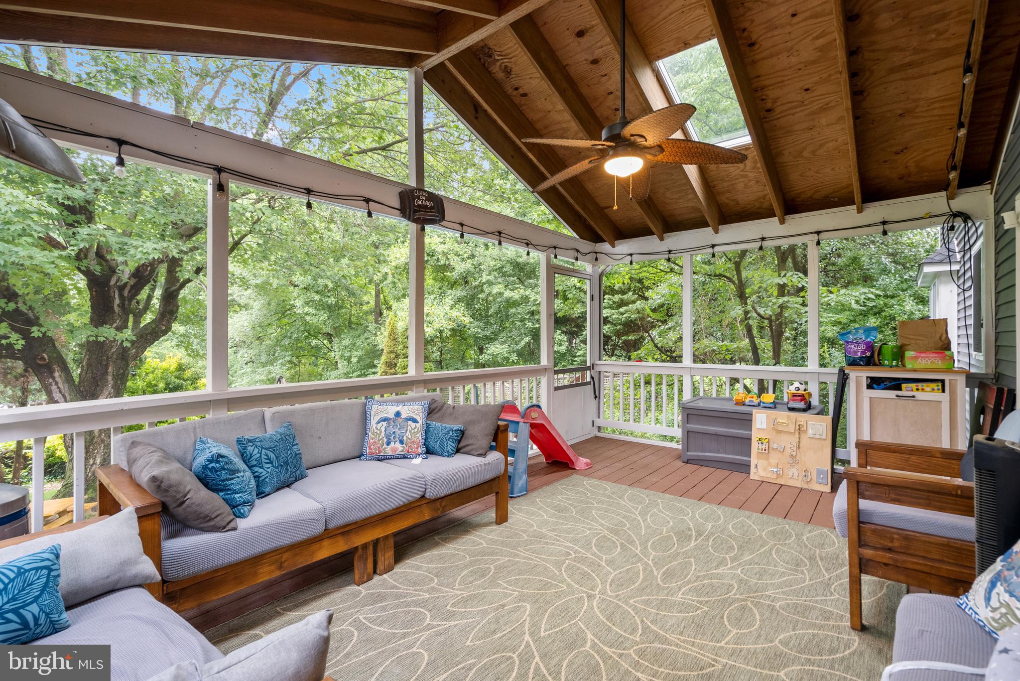 HALLMARK - Residential