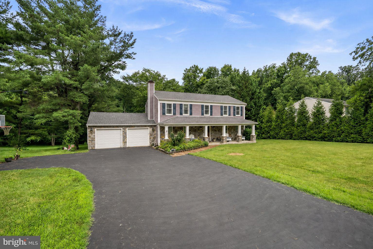 HALLMARK - Residential