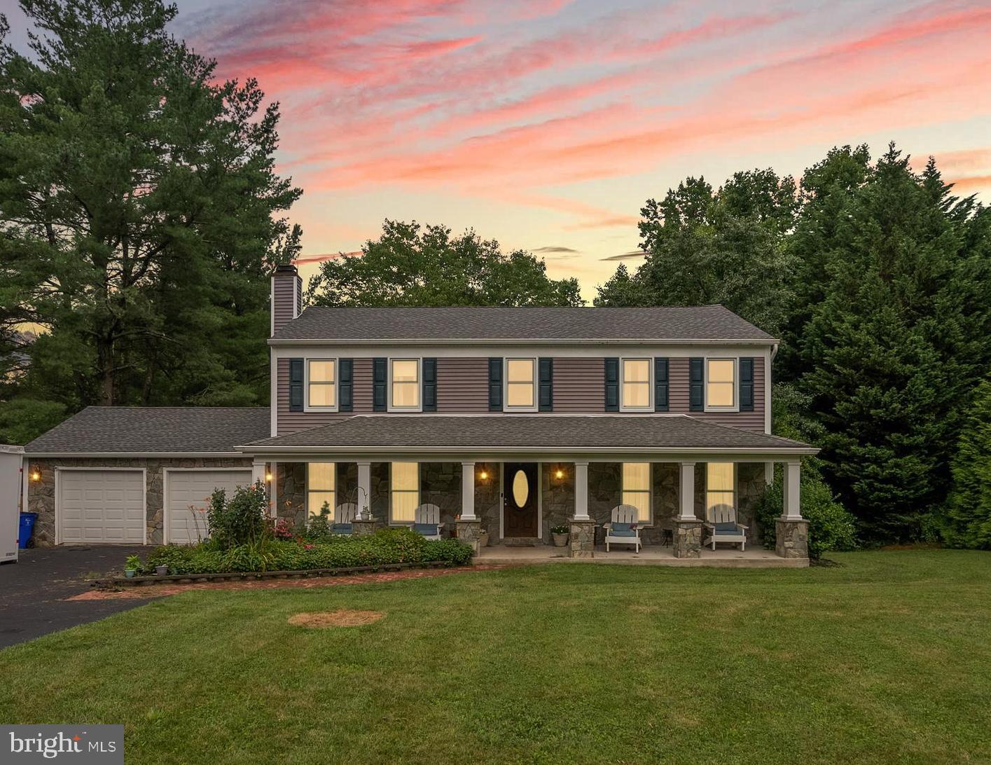 HALLMARK - Residential