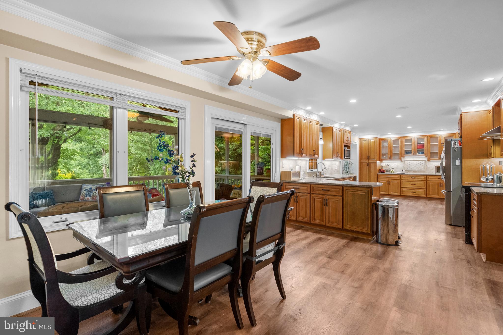 HALLMARK - Residential