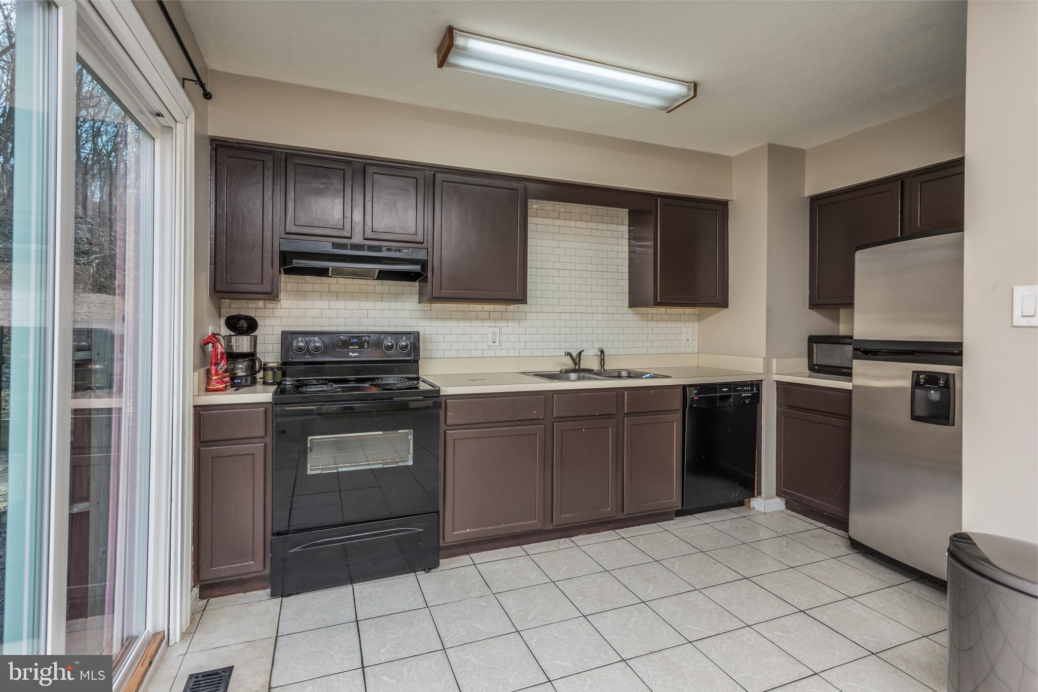 HEDGESVILLE HILLS - Residential