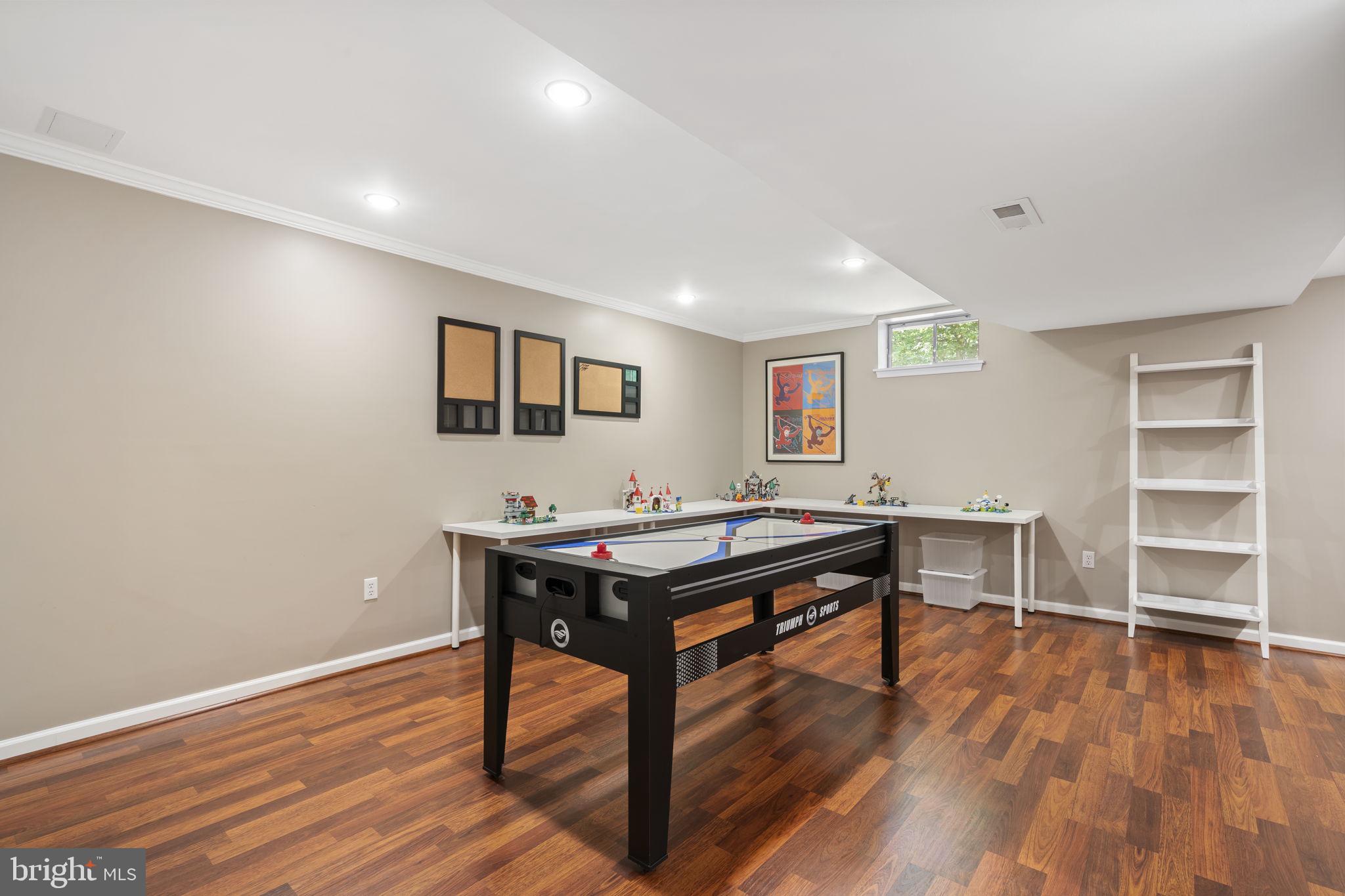 COVENTRY GREENE - Residential