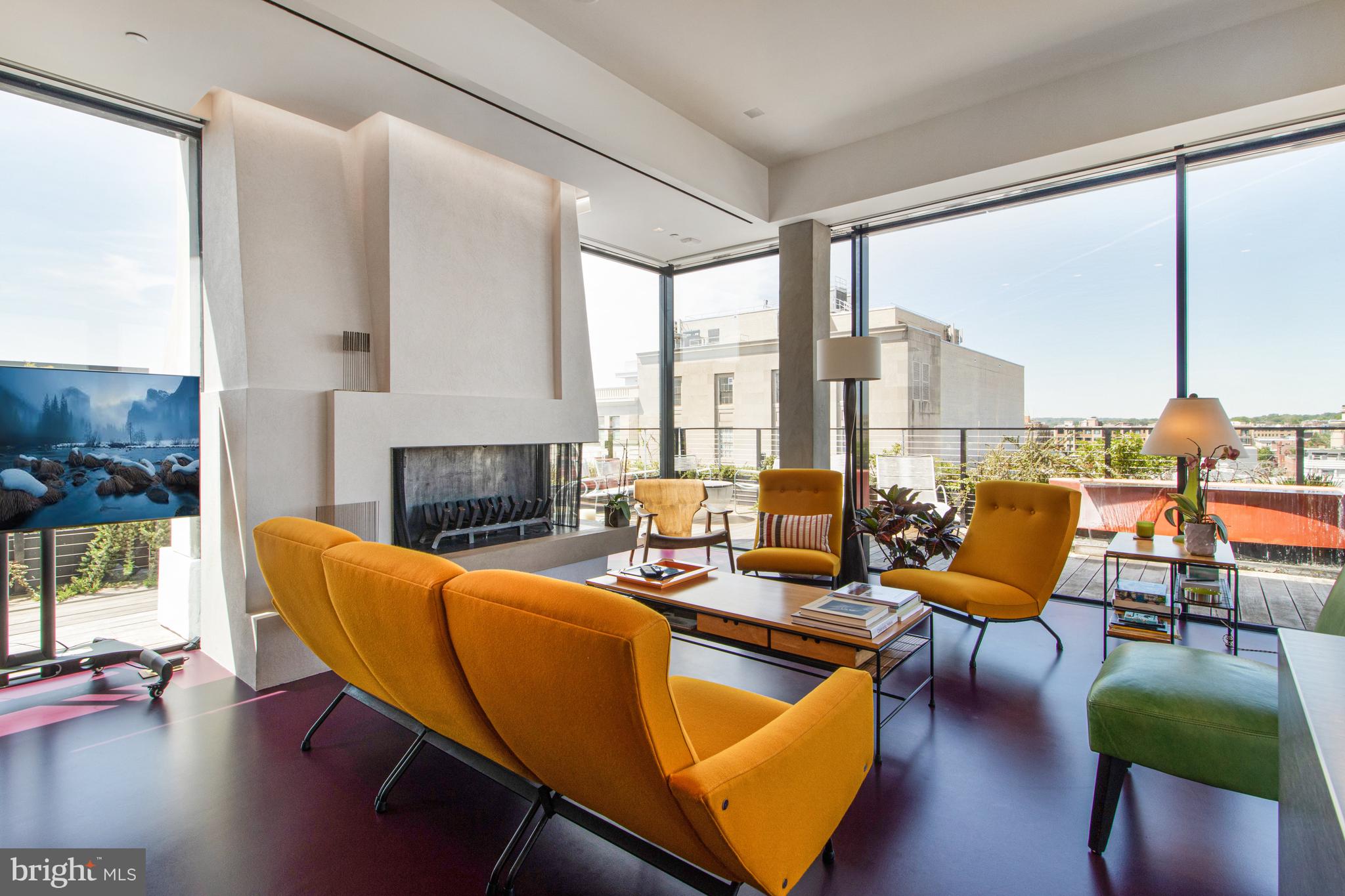 LOGAN CIRCLE - Residential