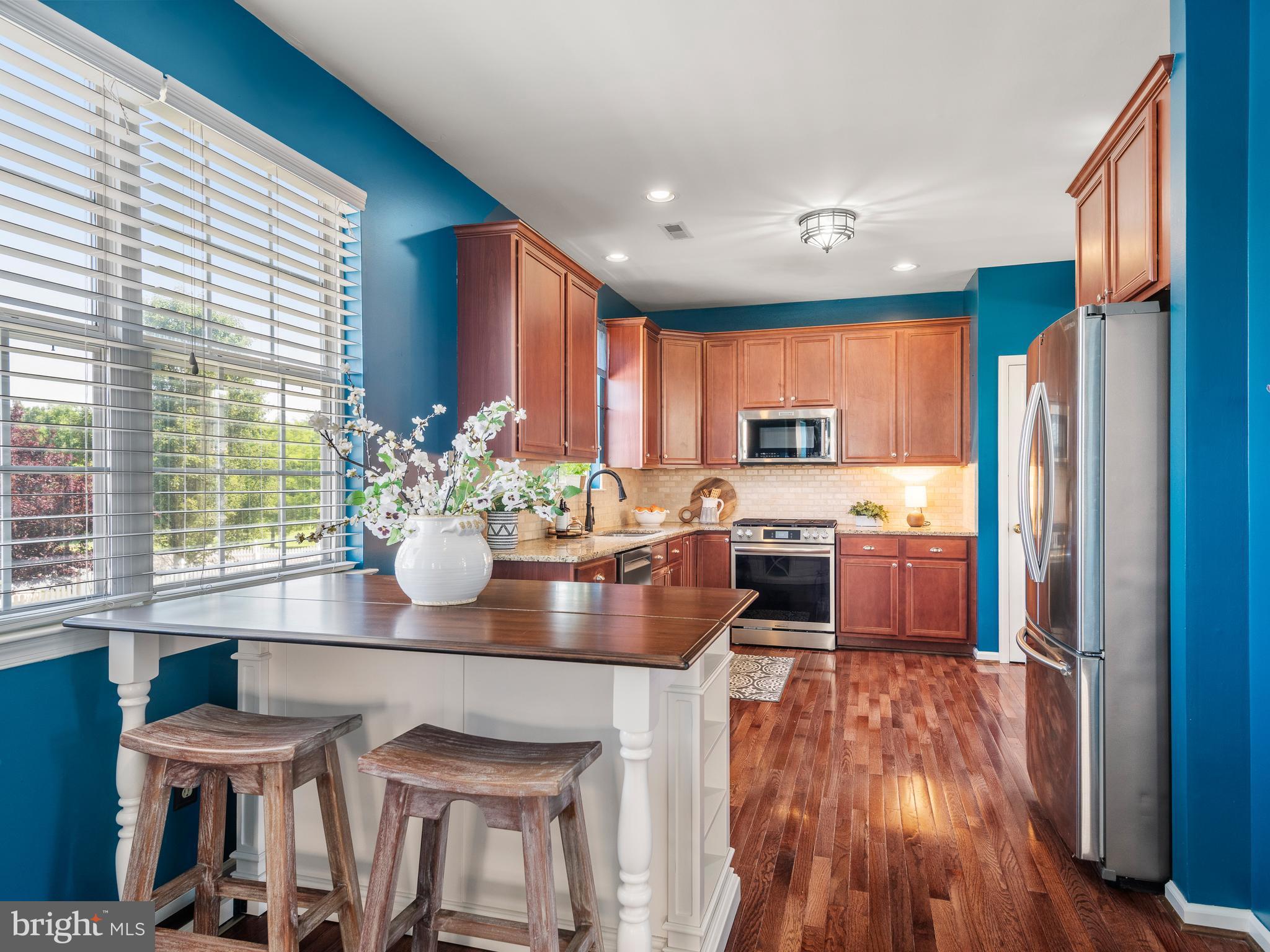 BELLA VISTA - Residential