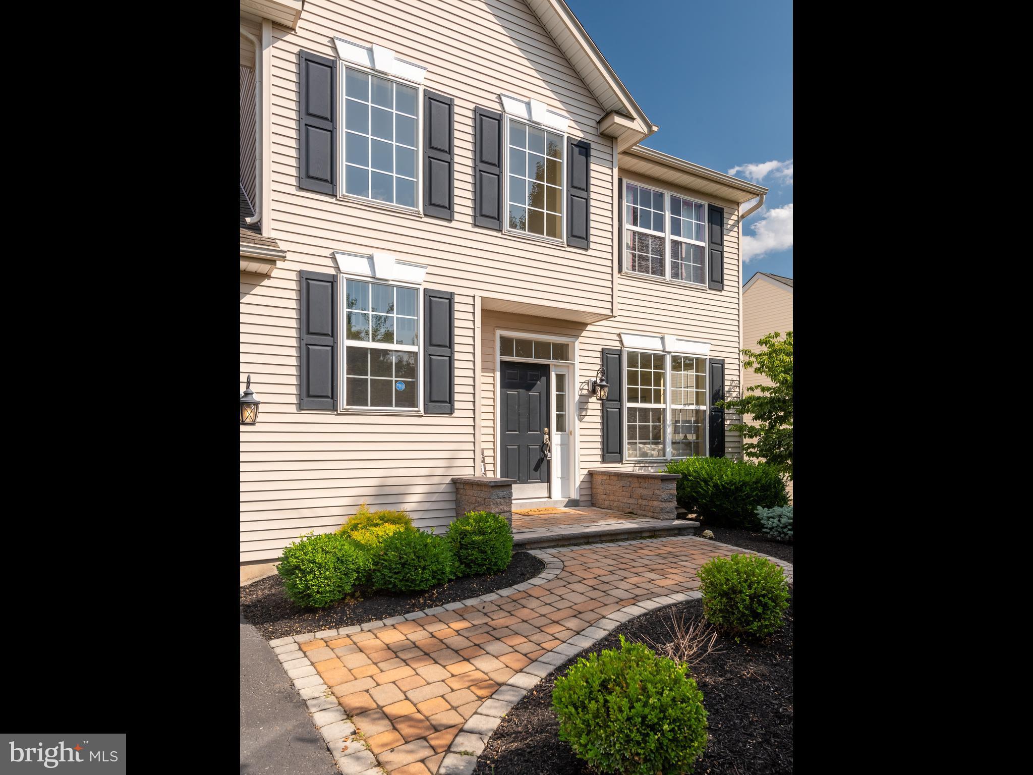 BELLA VISTA - Residential