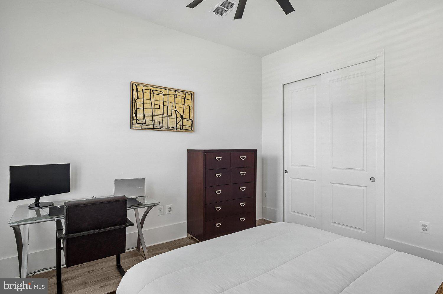 FOUR SEASONS AT KENT ISLAND - Residential