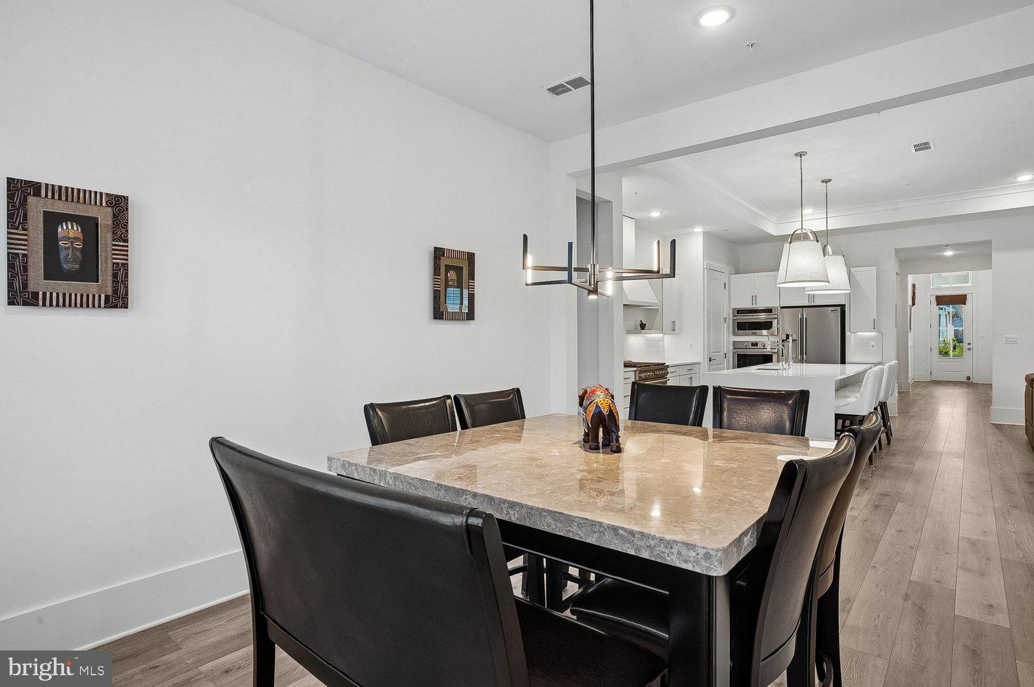 FOUR SEASONS AT KENT ISLAND - Residential
