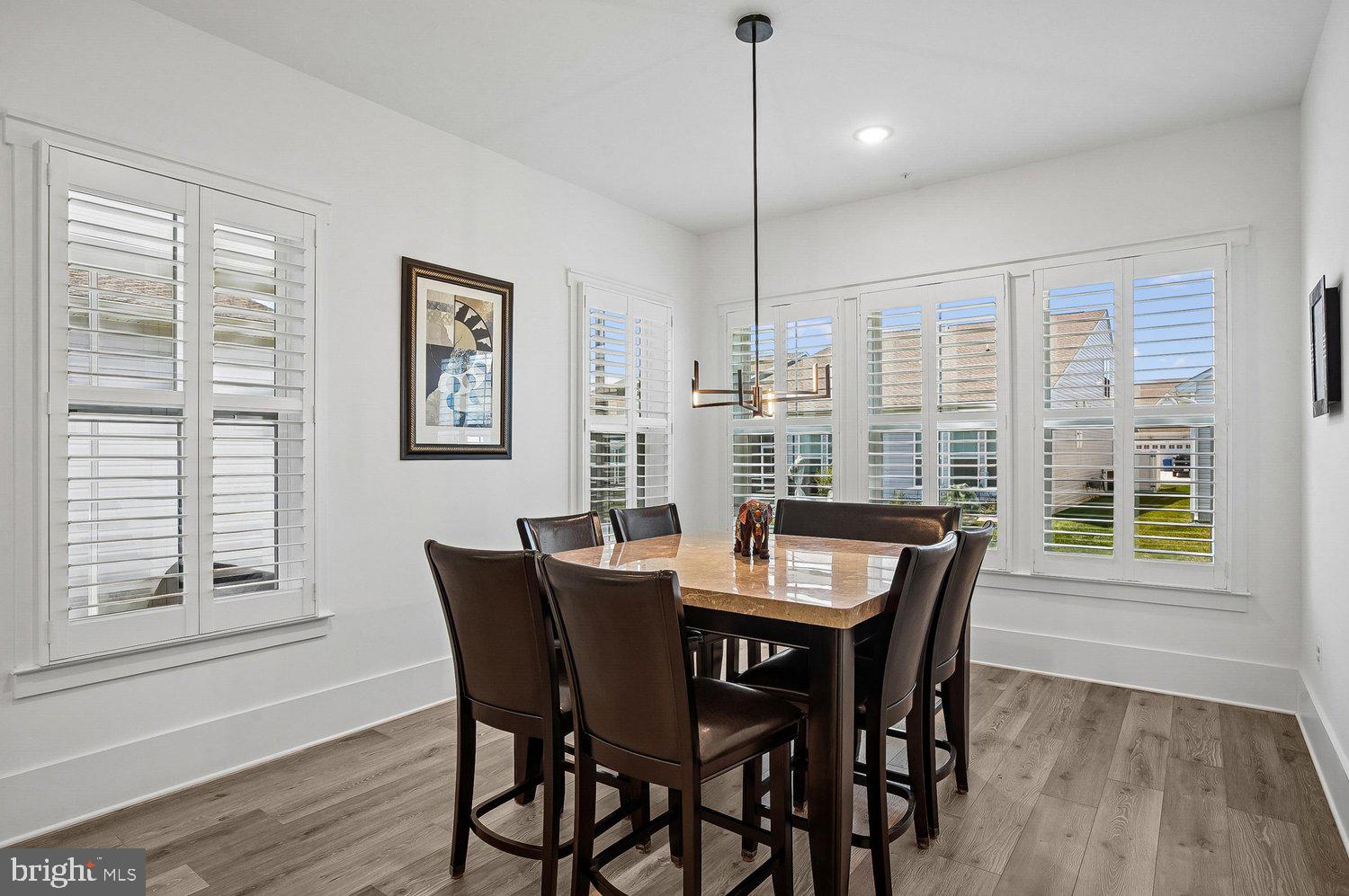 FOUR SEASONS AT KENT ISLAND - Residential