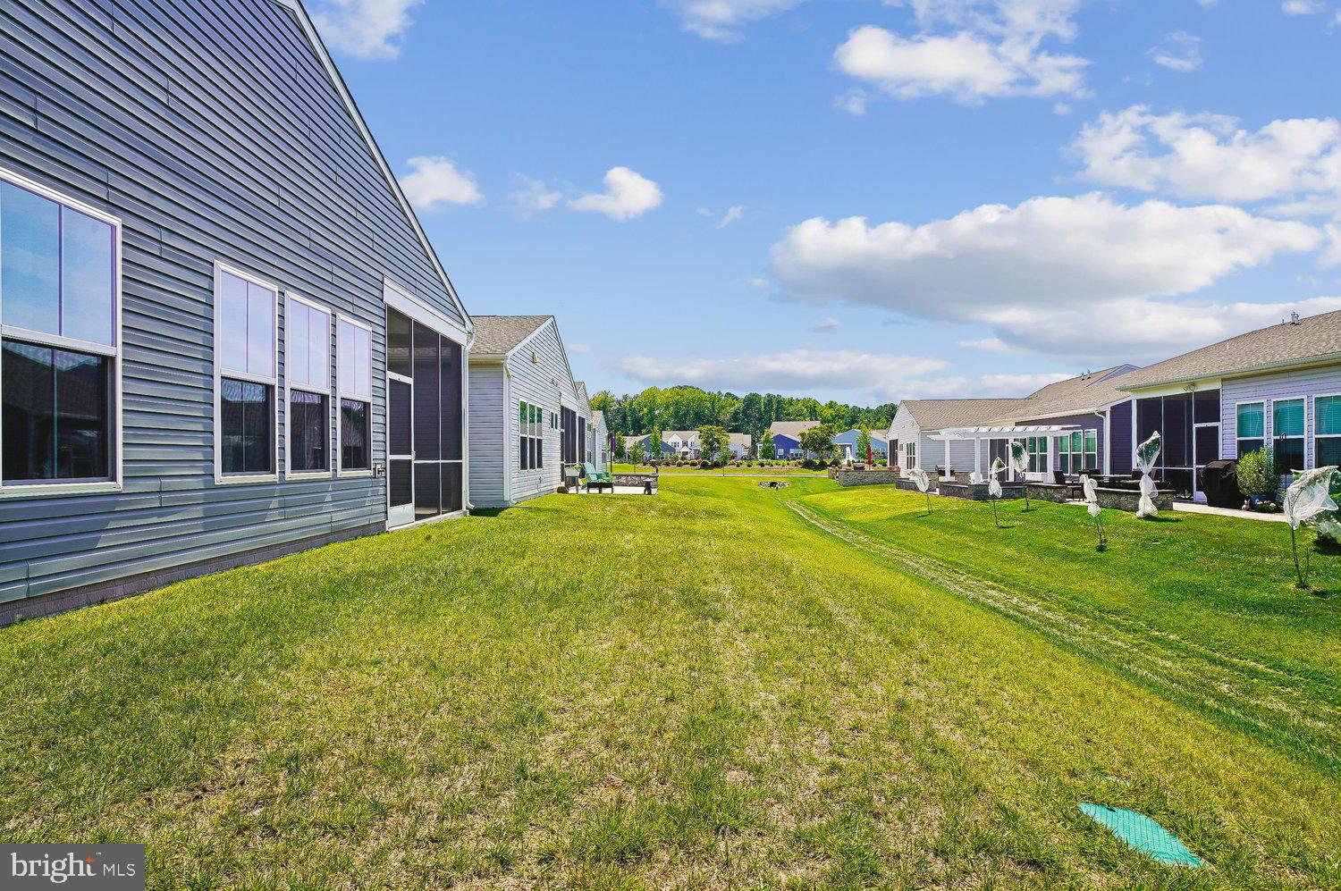 FOUR SEASONS AT KENT ISLAND - Residential