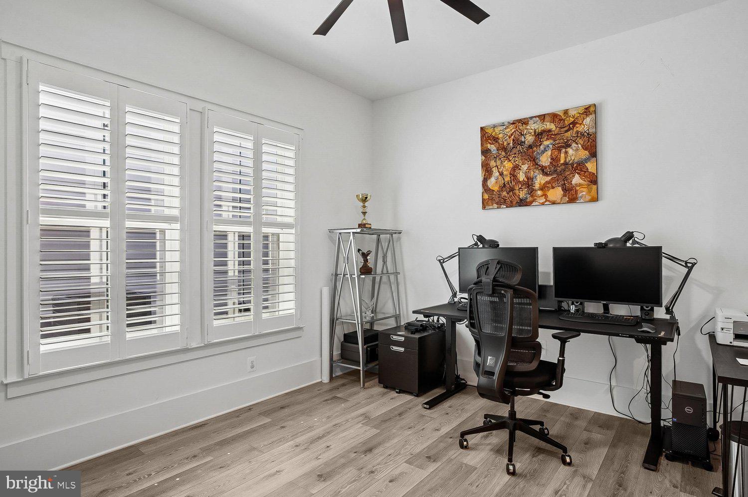 FOUR SEASONS AT KENT ISLAND - Residential