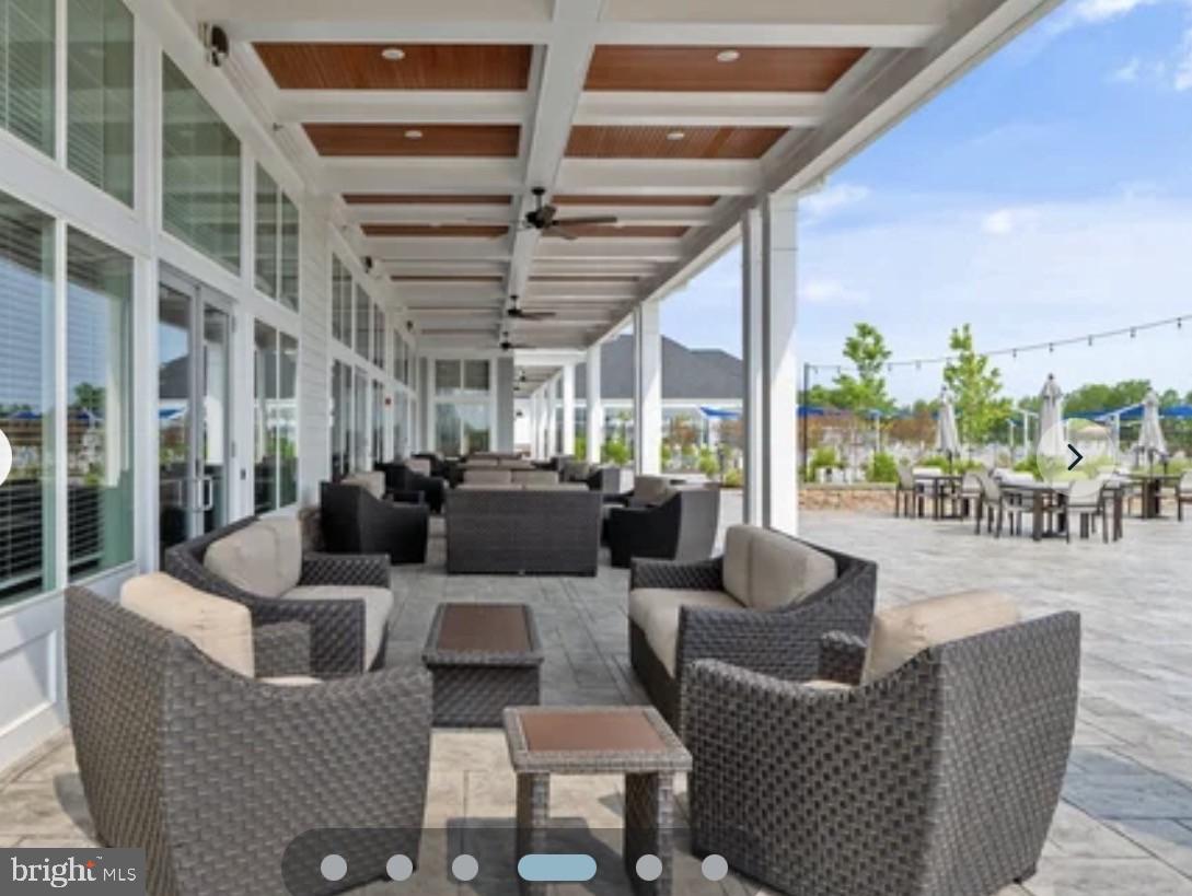 FOUR SEASONS AT KENT ISLAND - Residential