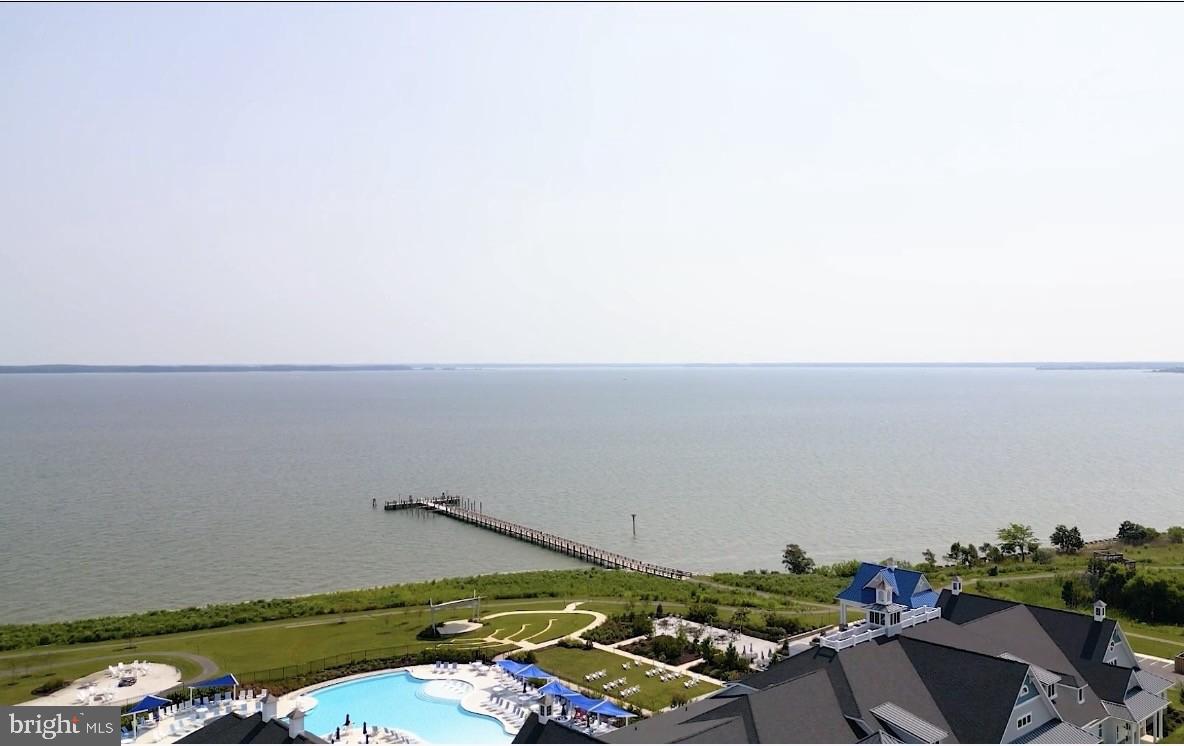 FOUR SEASONS AT KENT ISLAND - Residential