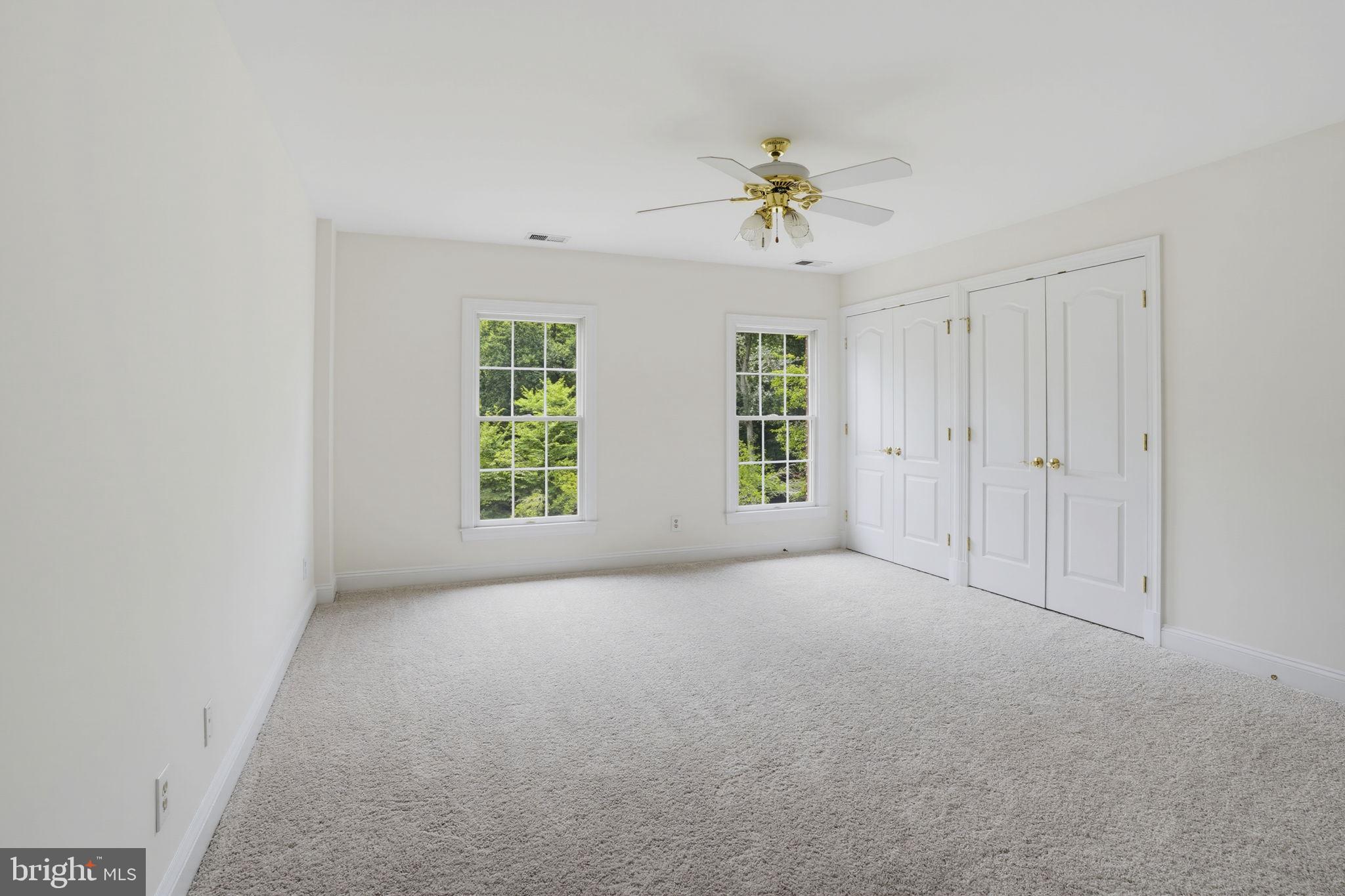 SOUTH RIVER COLONY - Residential