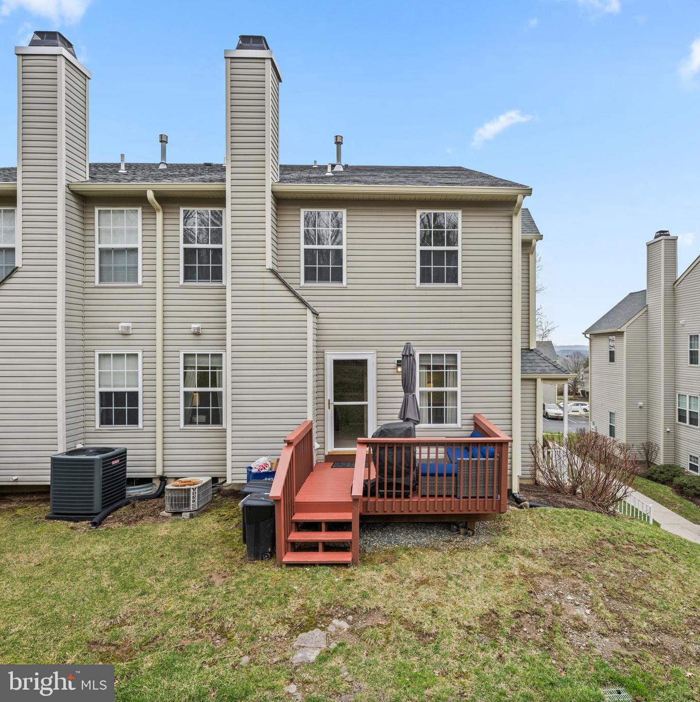 PROVIDENCE VIEW - Residential