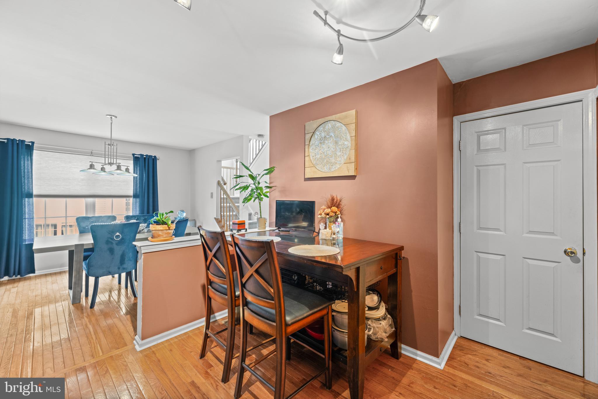 PROVIDENCE VIEW - Residential