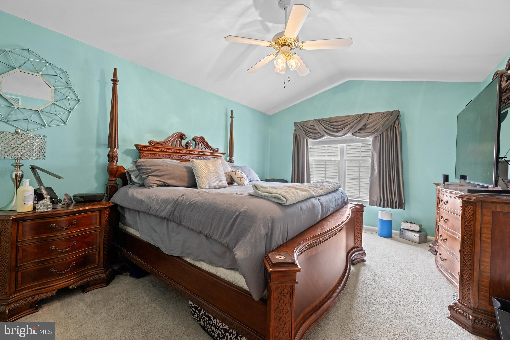 PROVIDENCE VIEW - Residential
