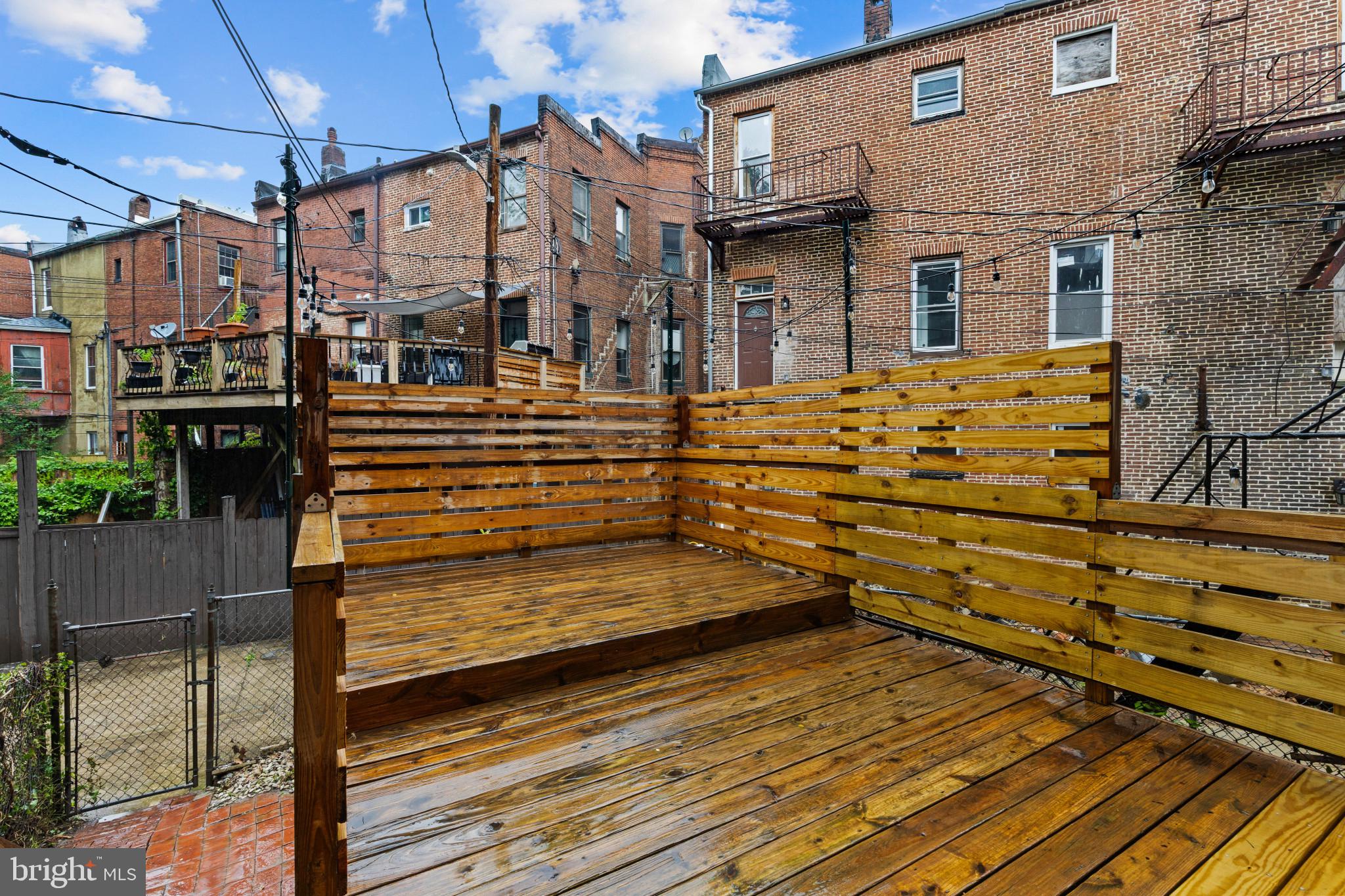 RESERVOIR HILL - Residential